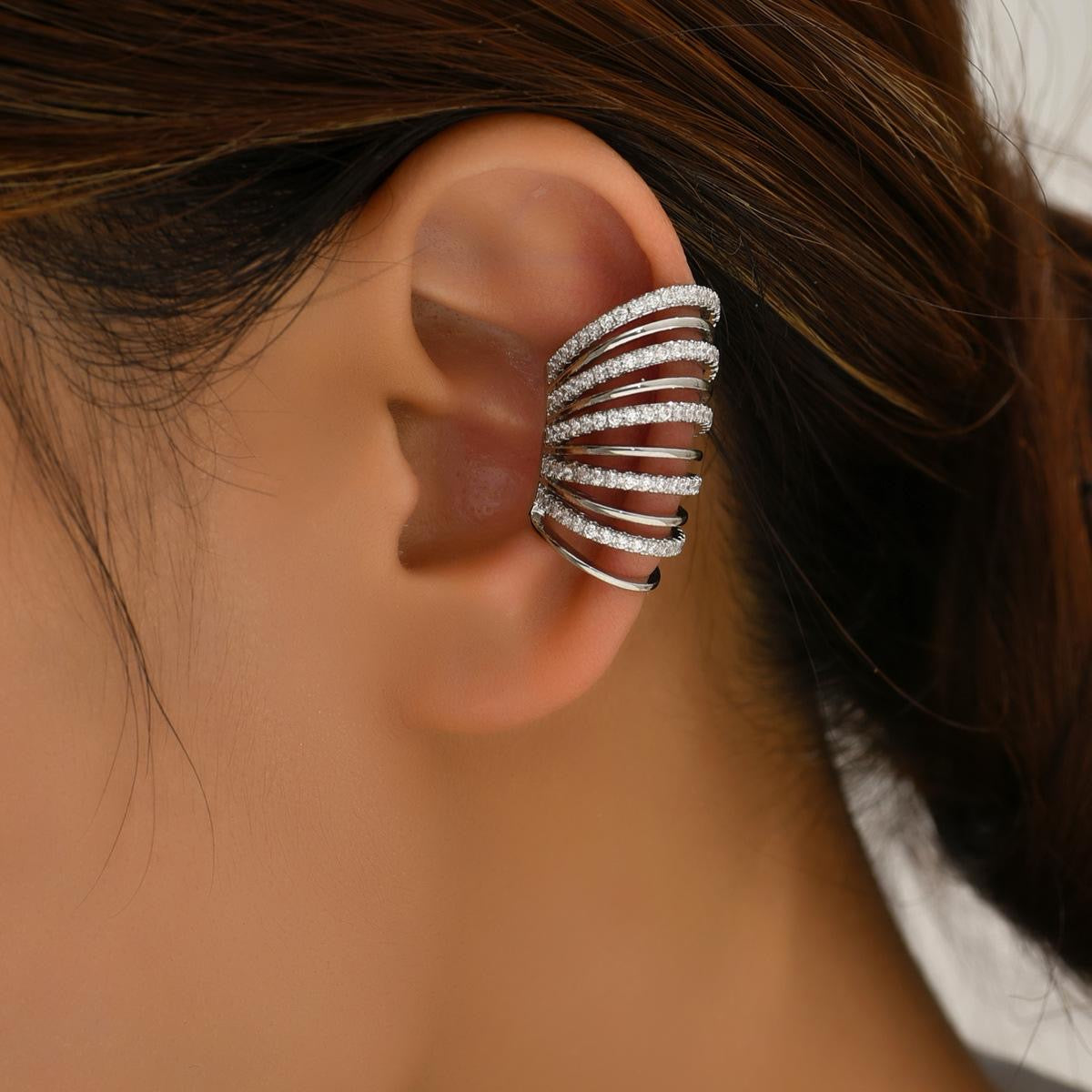 Layla Anni Earcuff