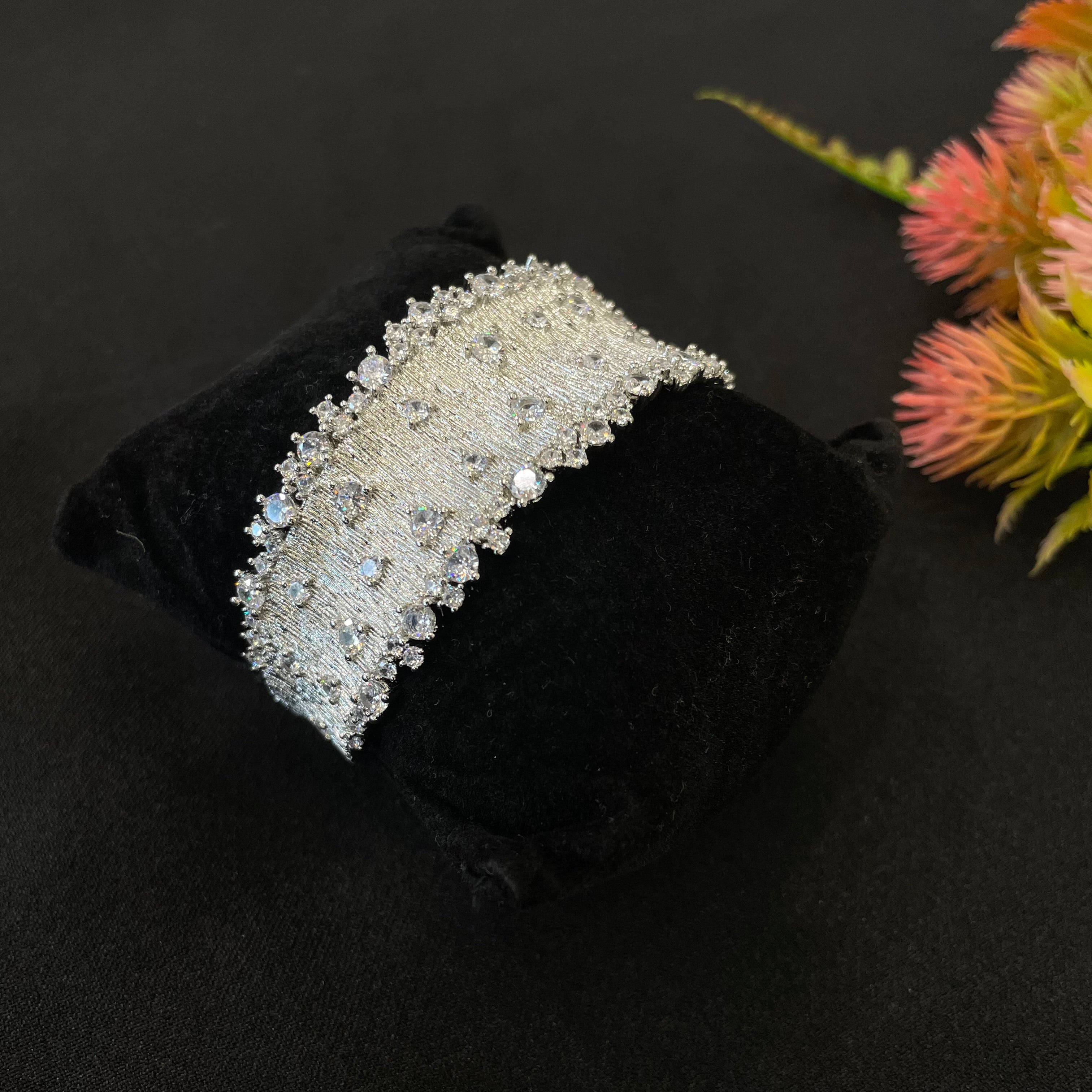 AD Rhea Openable bracelet