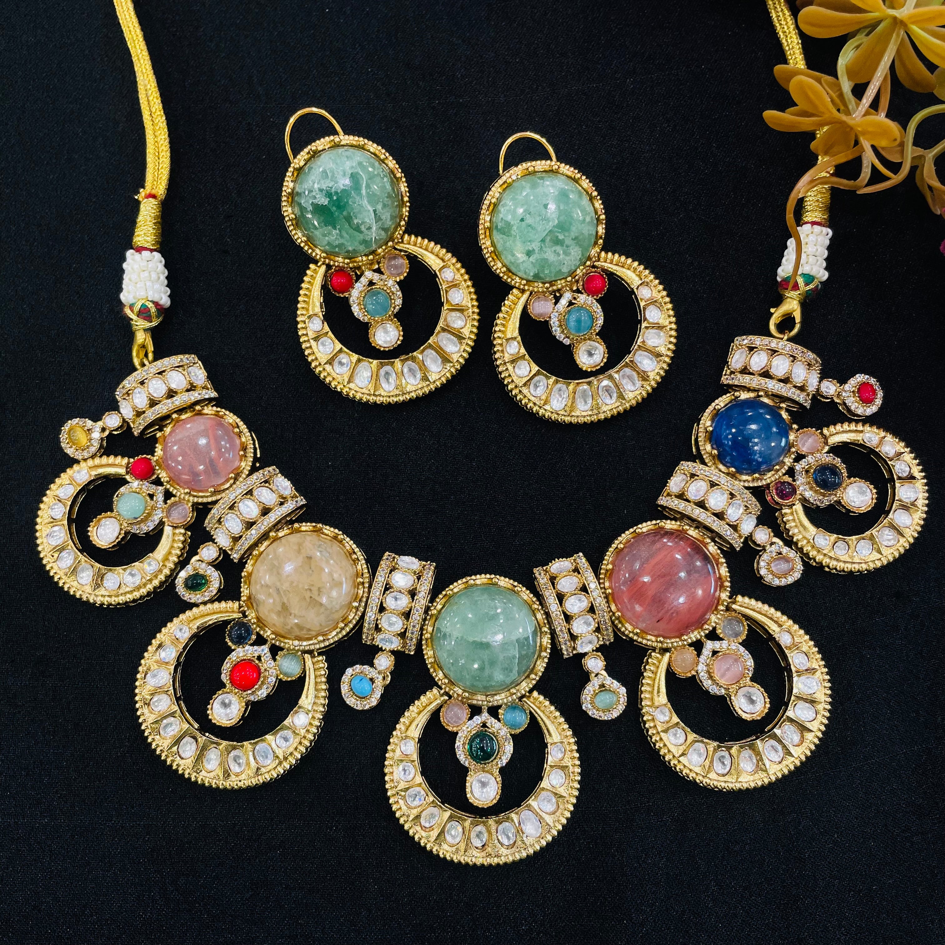 Nayaab Anushka neckpiece