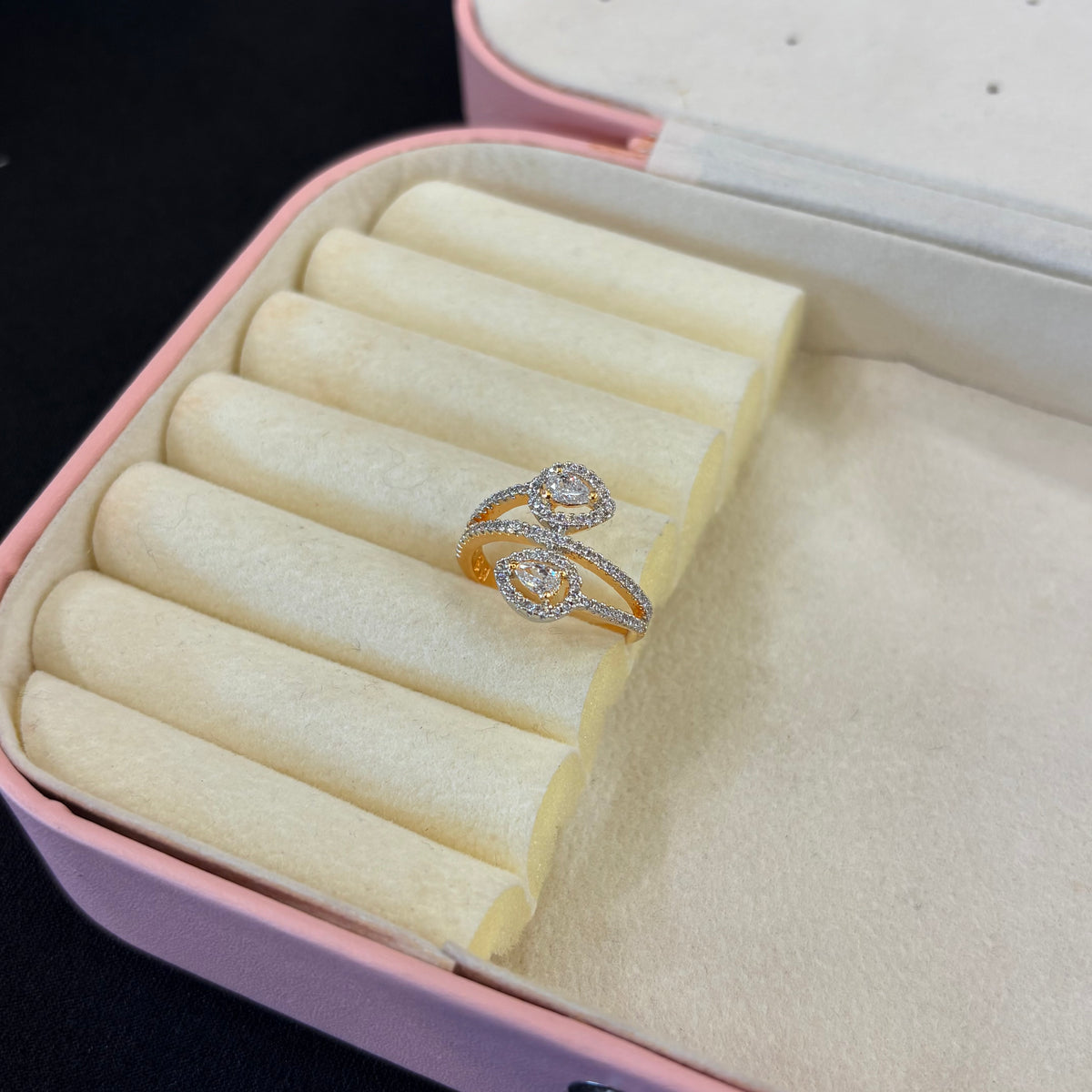 Iraaya Ring