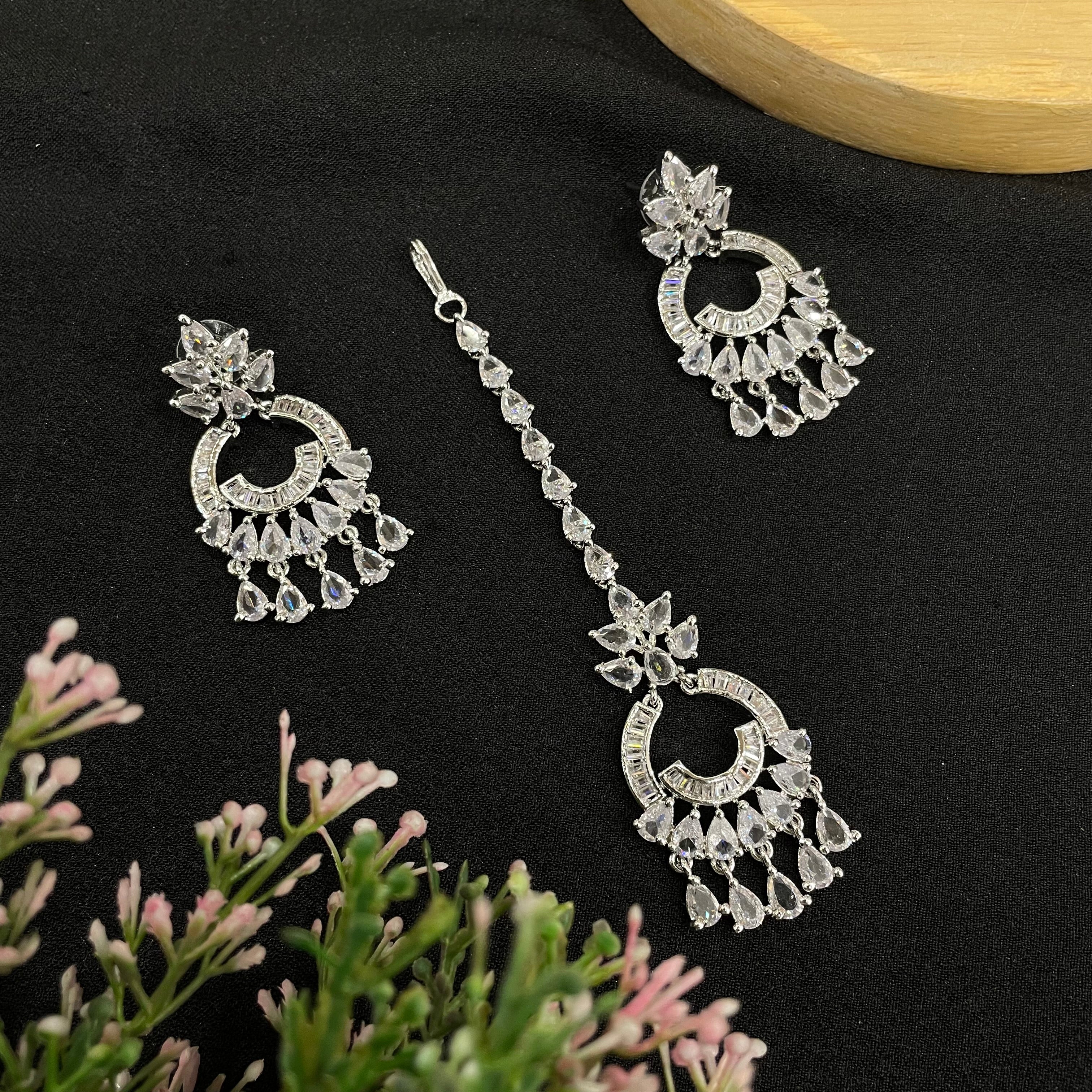Ad Ira earrings with tikka set