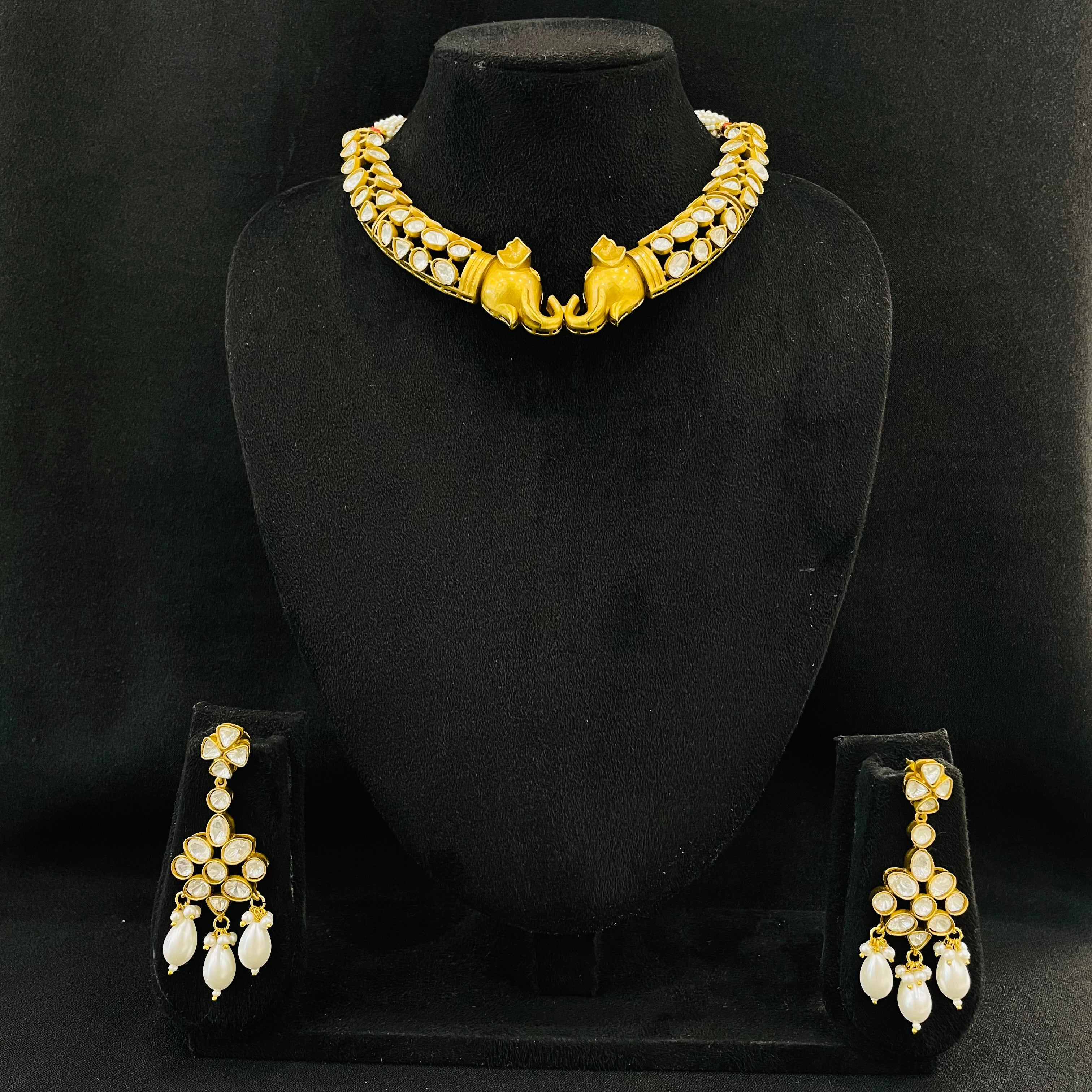 Nayaab hana Polki neckpiece