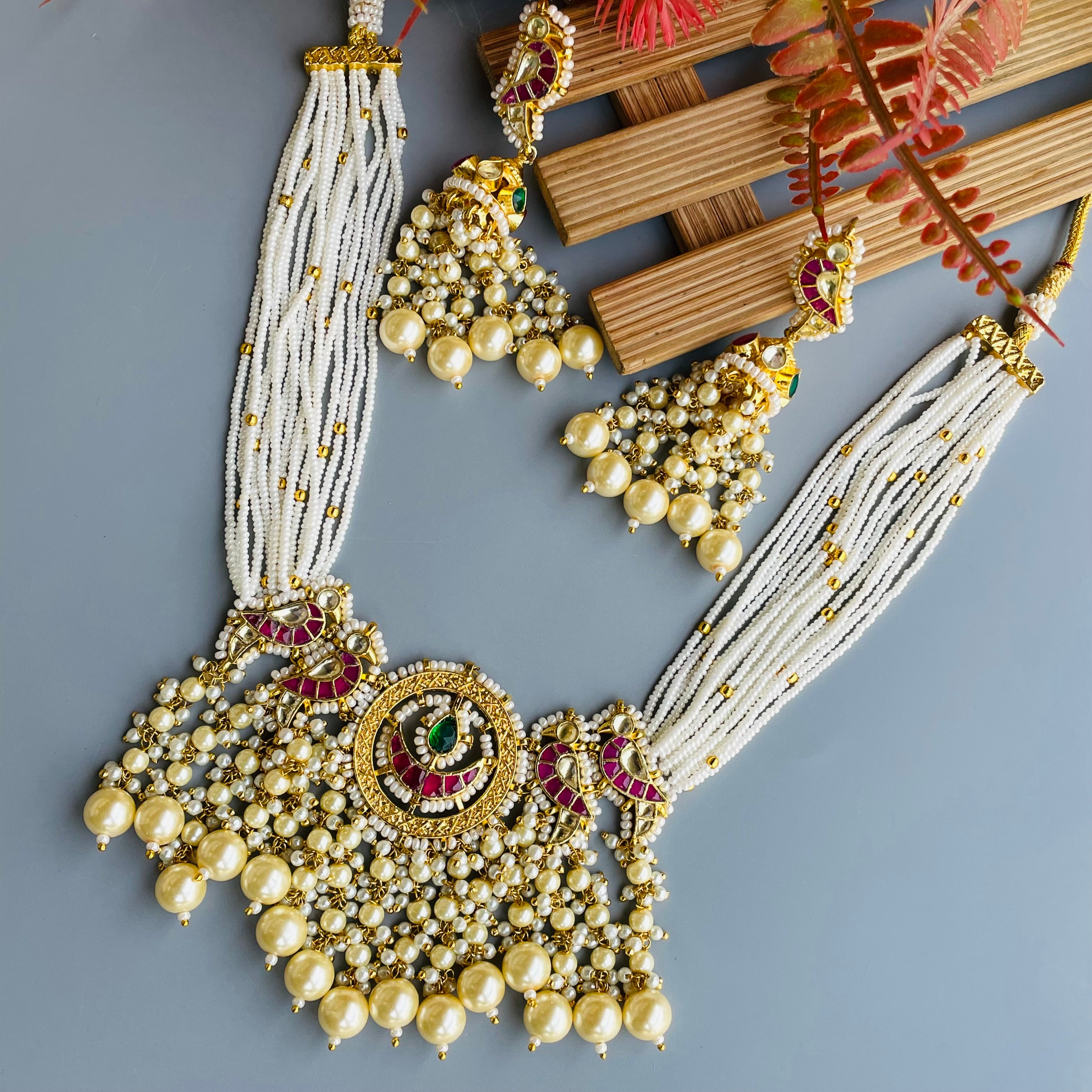 Nayaab Chandni Polki Neckpiece