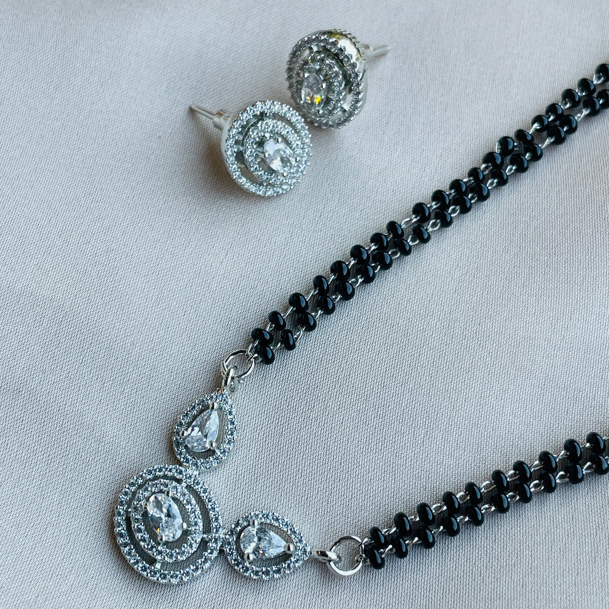 Zivara Crystal Mangalsutra
