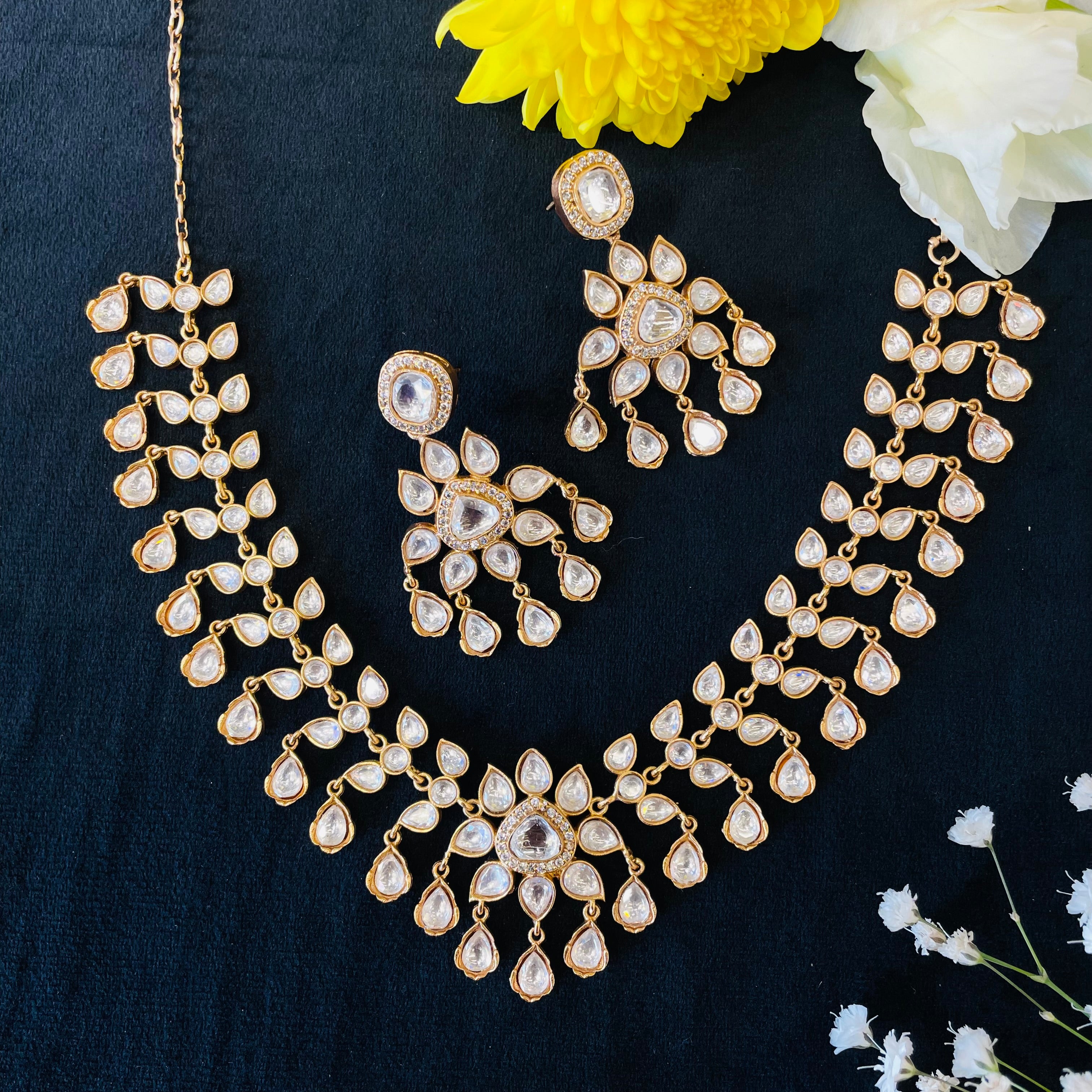 Nayaab Priya Polki Neckpiece