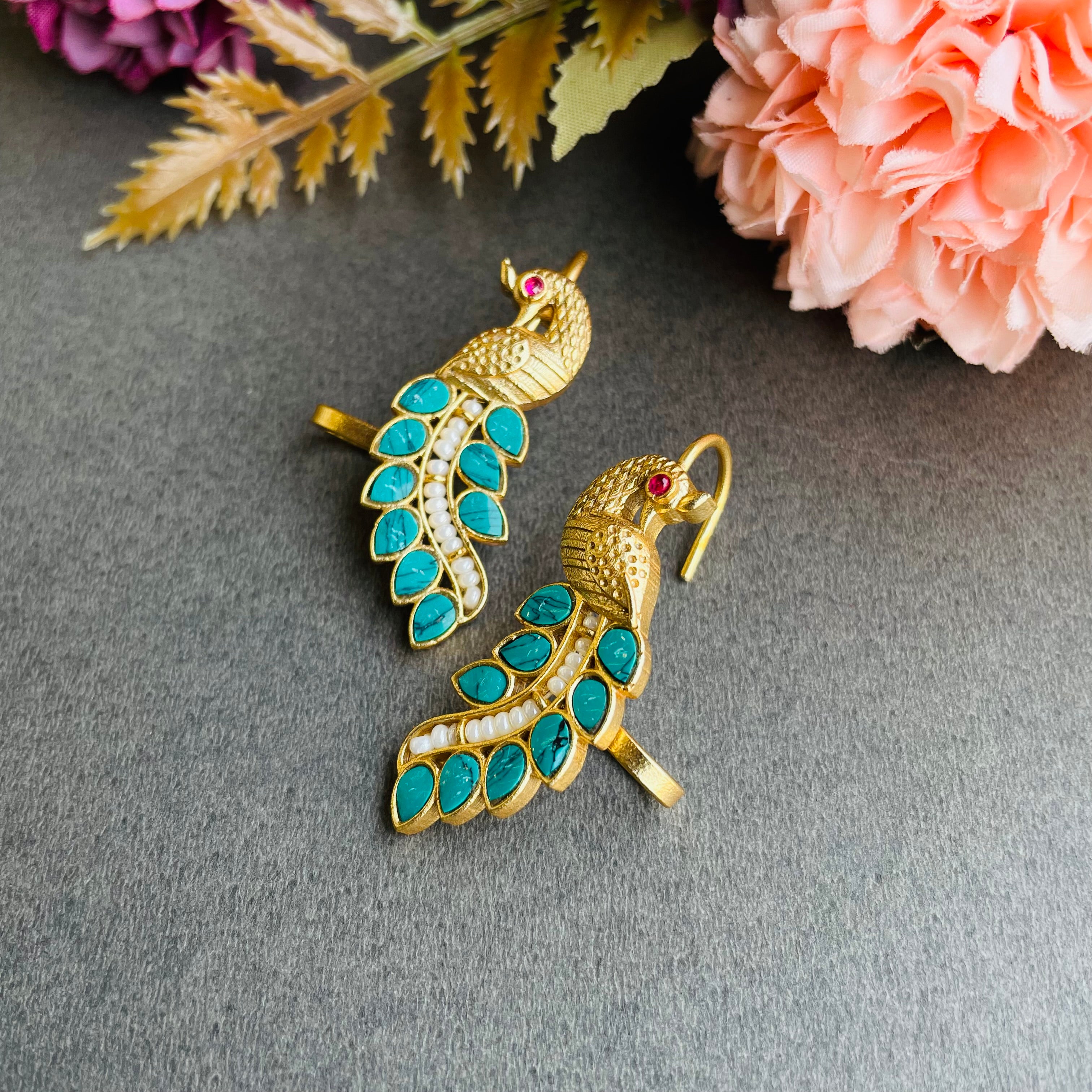 Nayaab Birds Earcuff