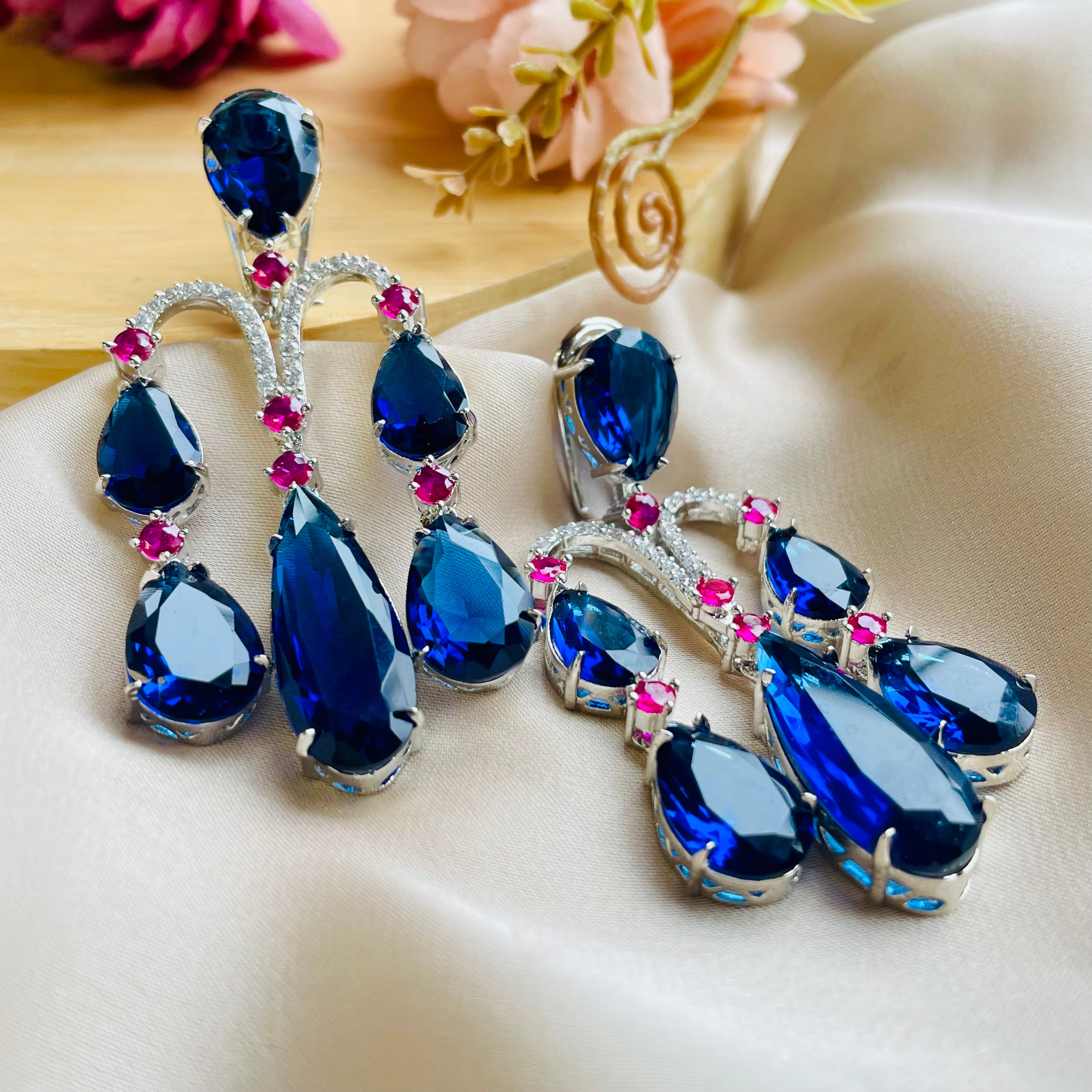 Ad Julia earrings-2