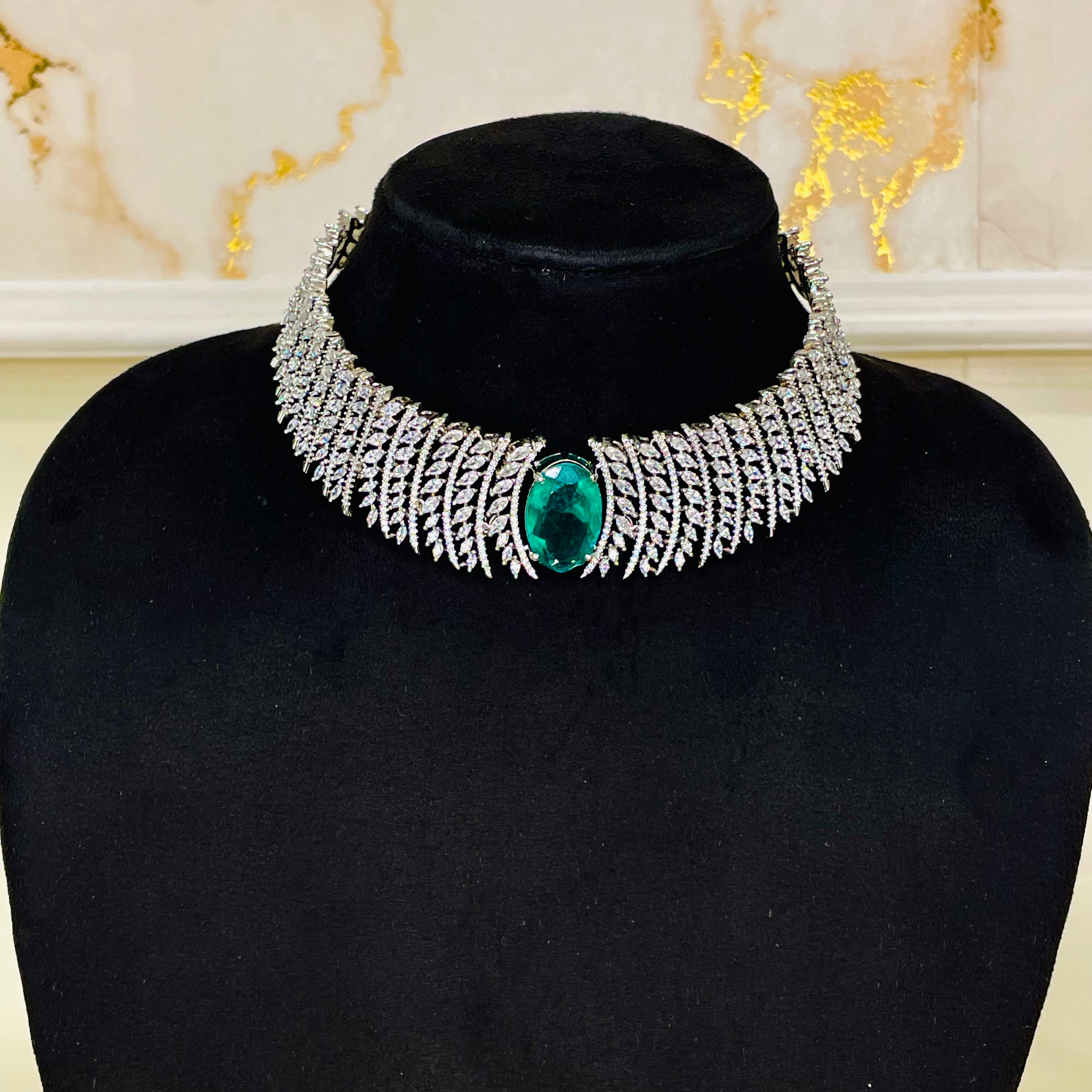 Ad Remi Neckpiece