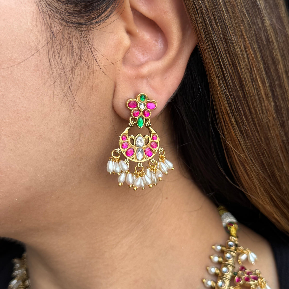 Mrinalika Neckpiece