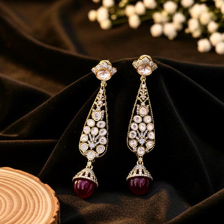 Nayaab Lavaniya Earrings