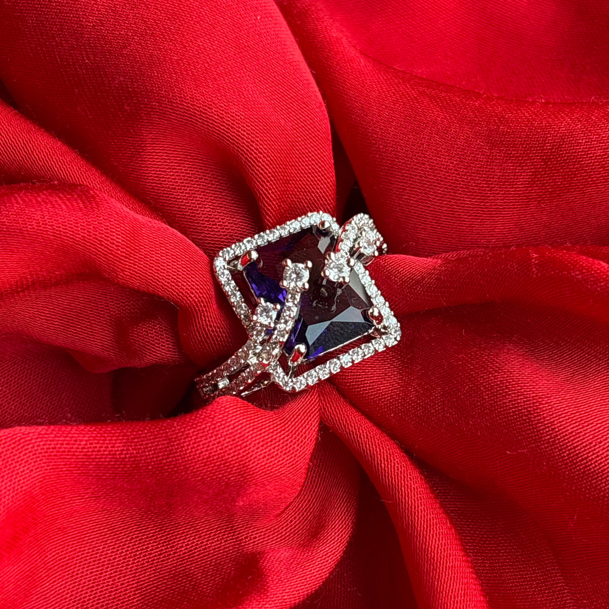 Ruhika Ring