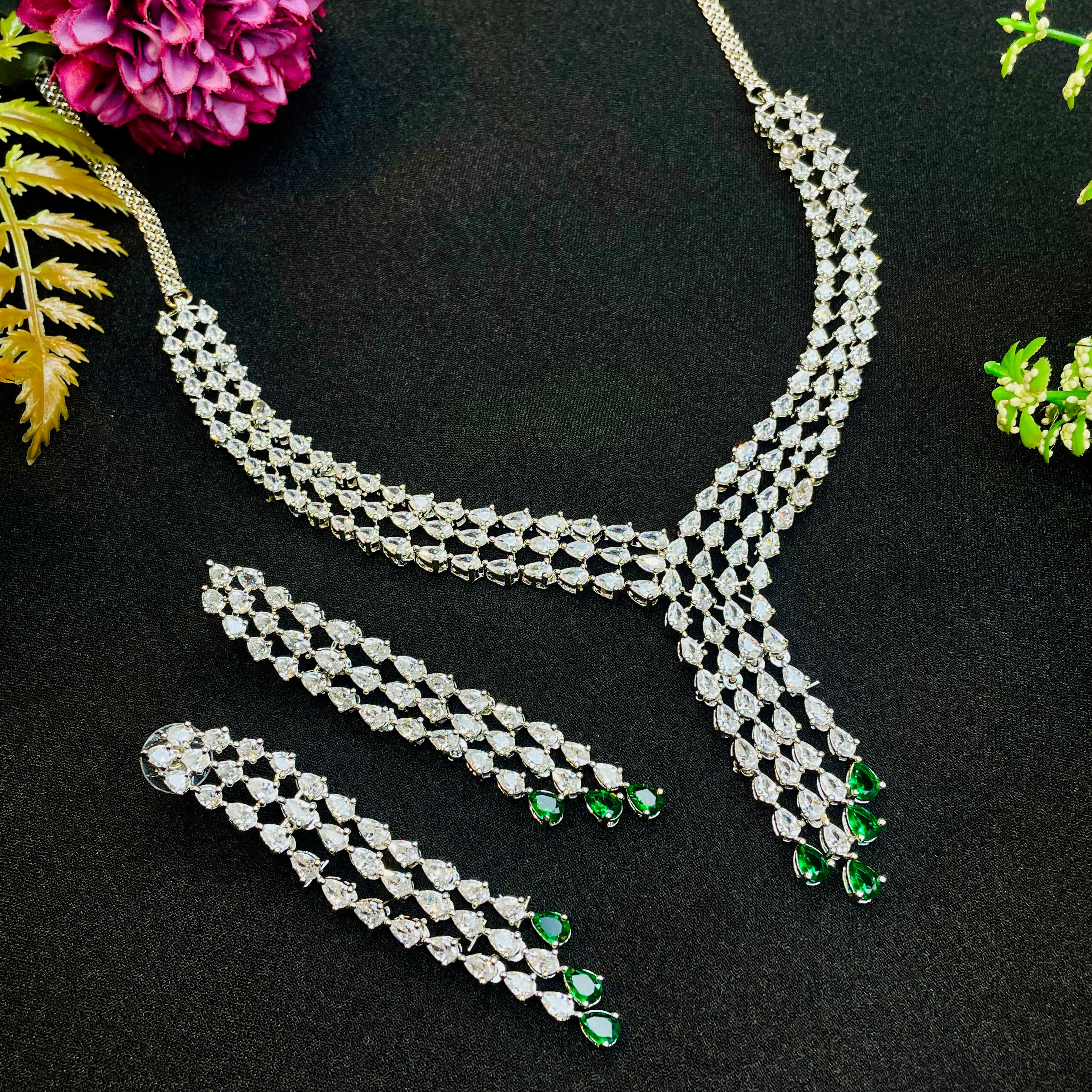 Ad Siya Neckpiece