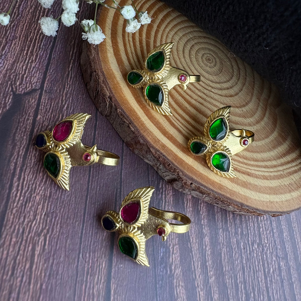 Nayaab Kiyana Ear-clip