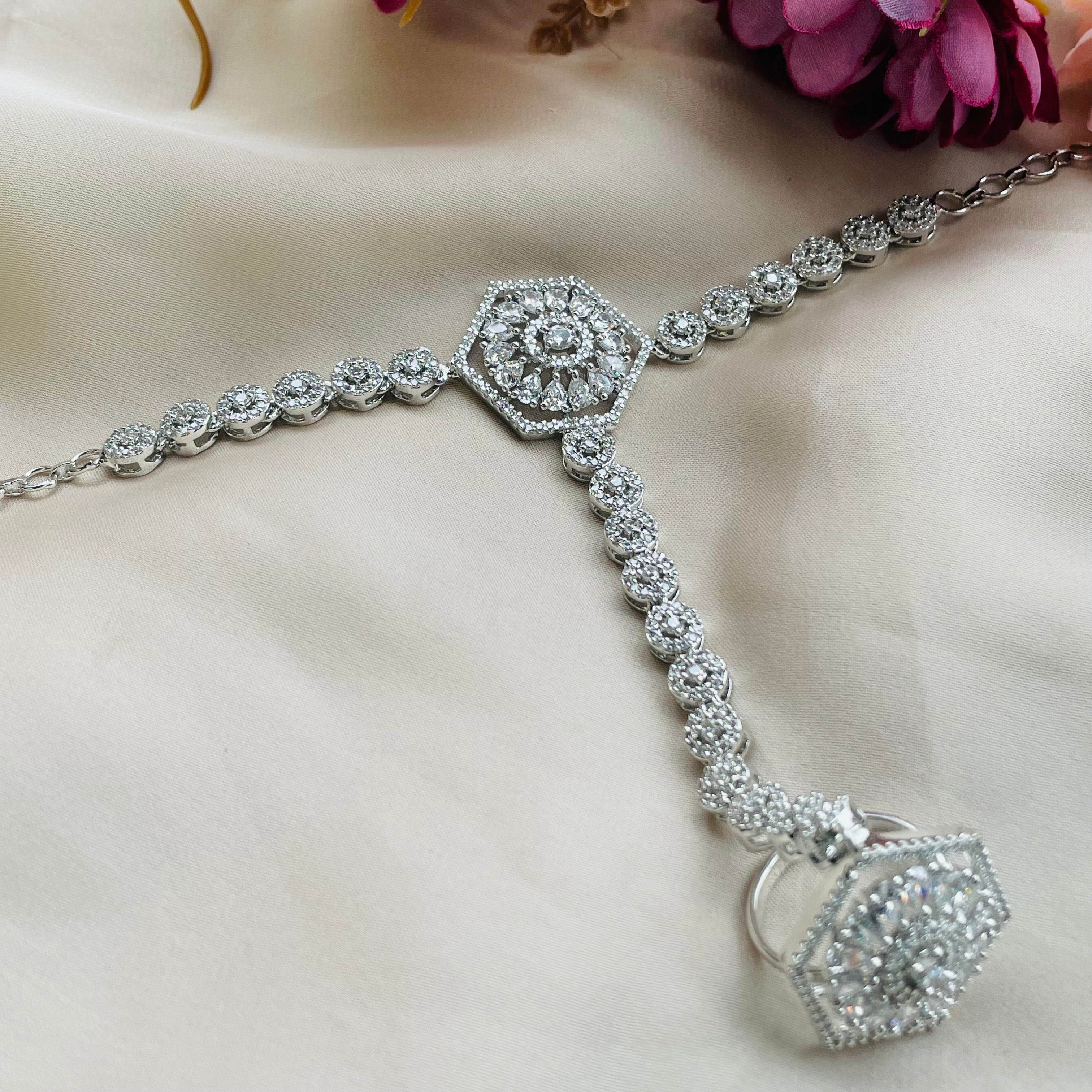 Ad Milles Hath Phool