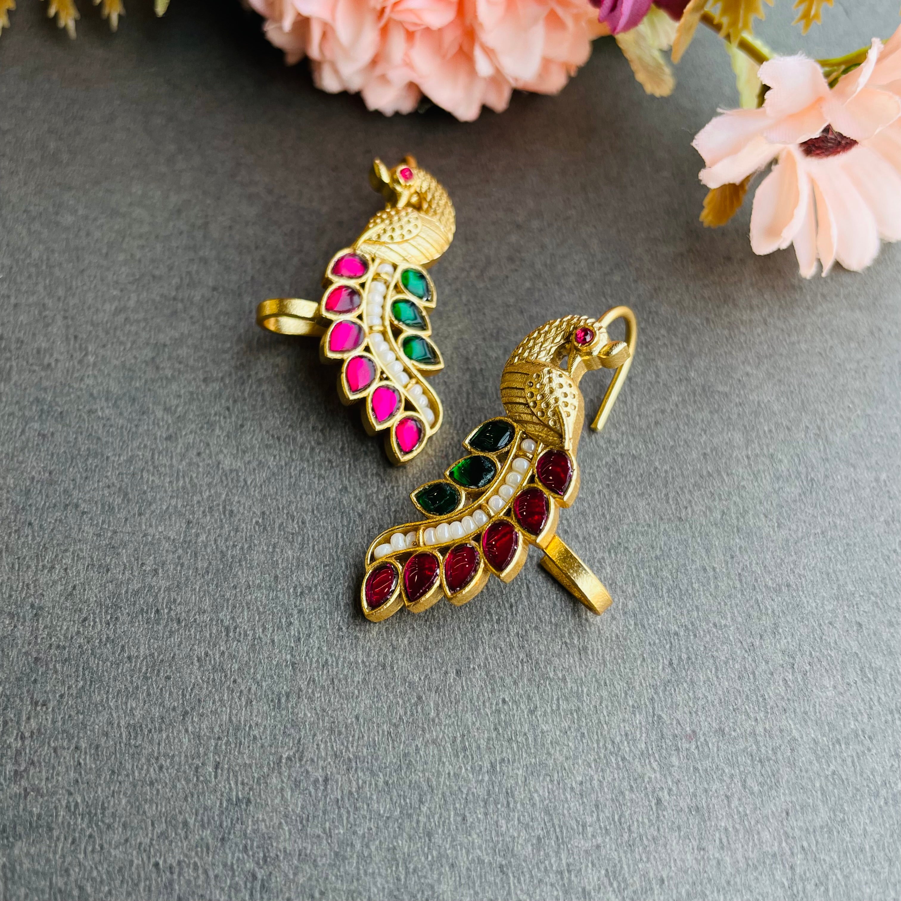 Nayaab Birds Earcuff