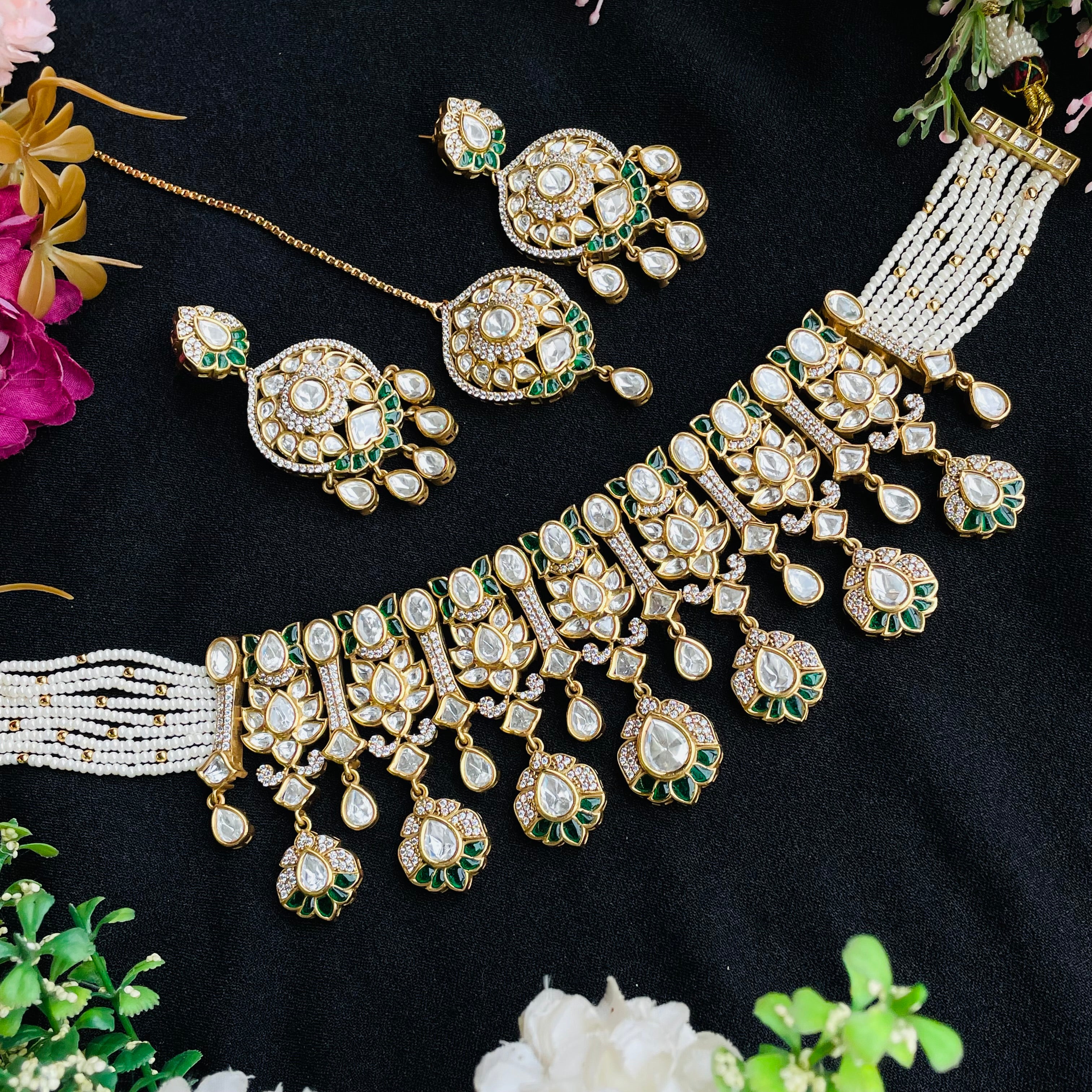 Nayaab kavika Neckpiece