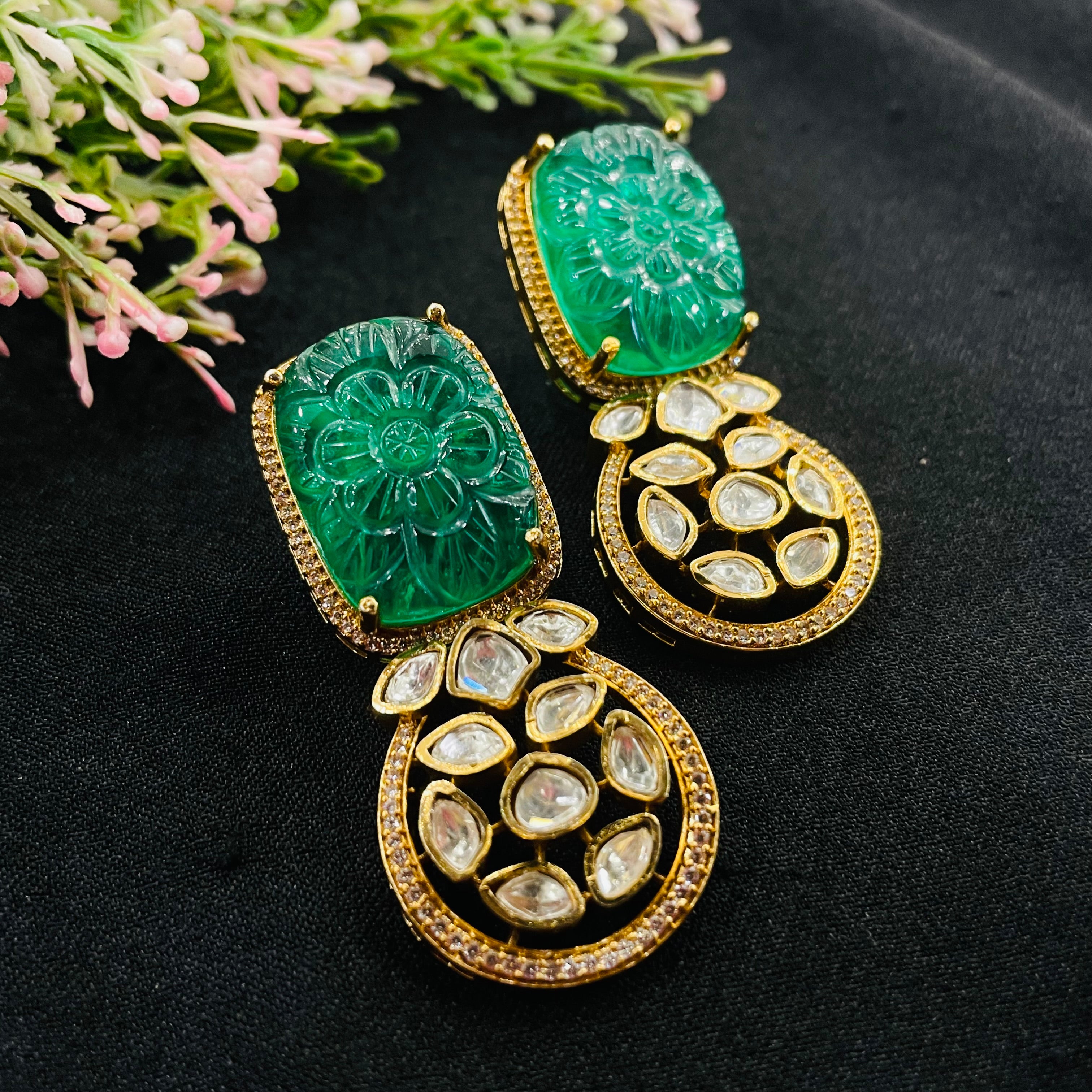 Nayaab Amaya Choker