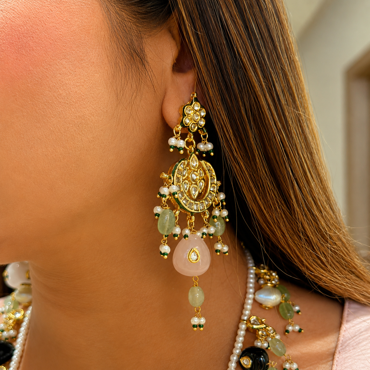Nayaab Noor Neckpiece