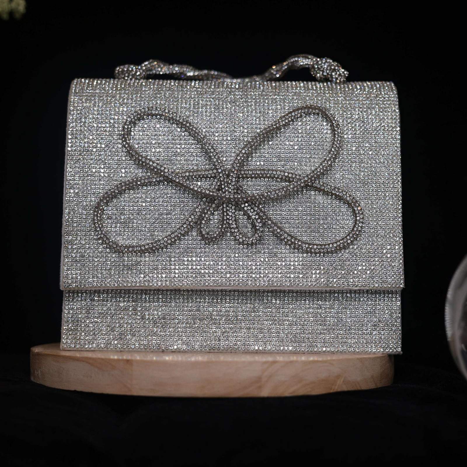 VS Ileana bag Velvet box by Shweta