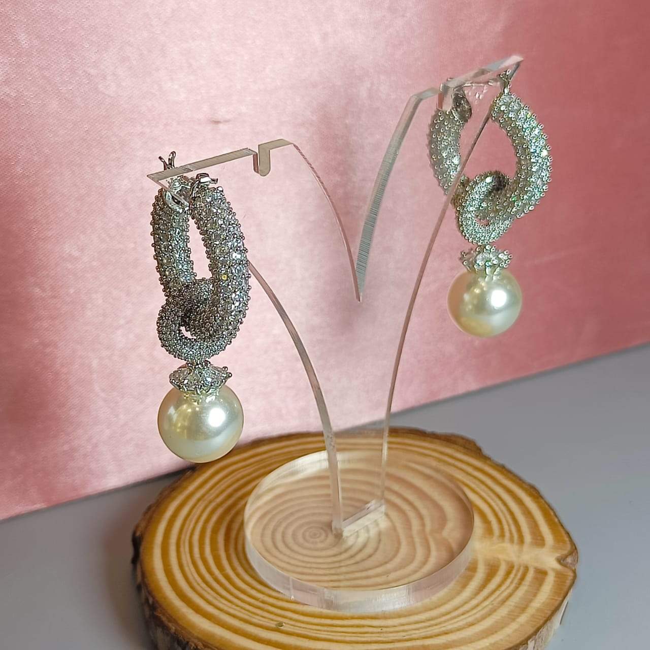 Ad lily earrings
