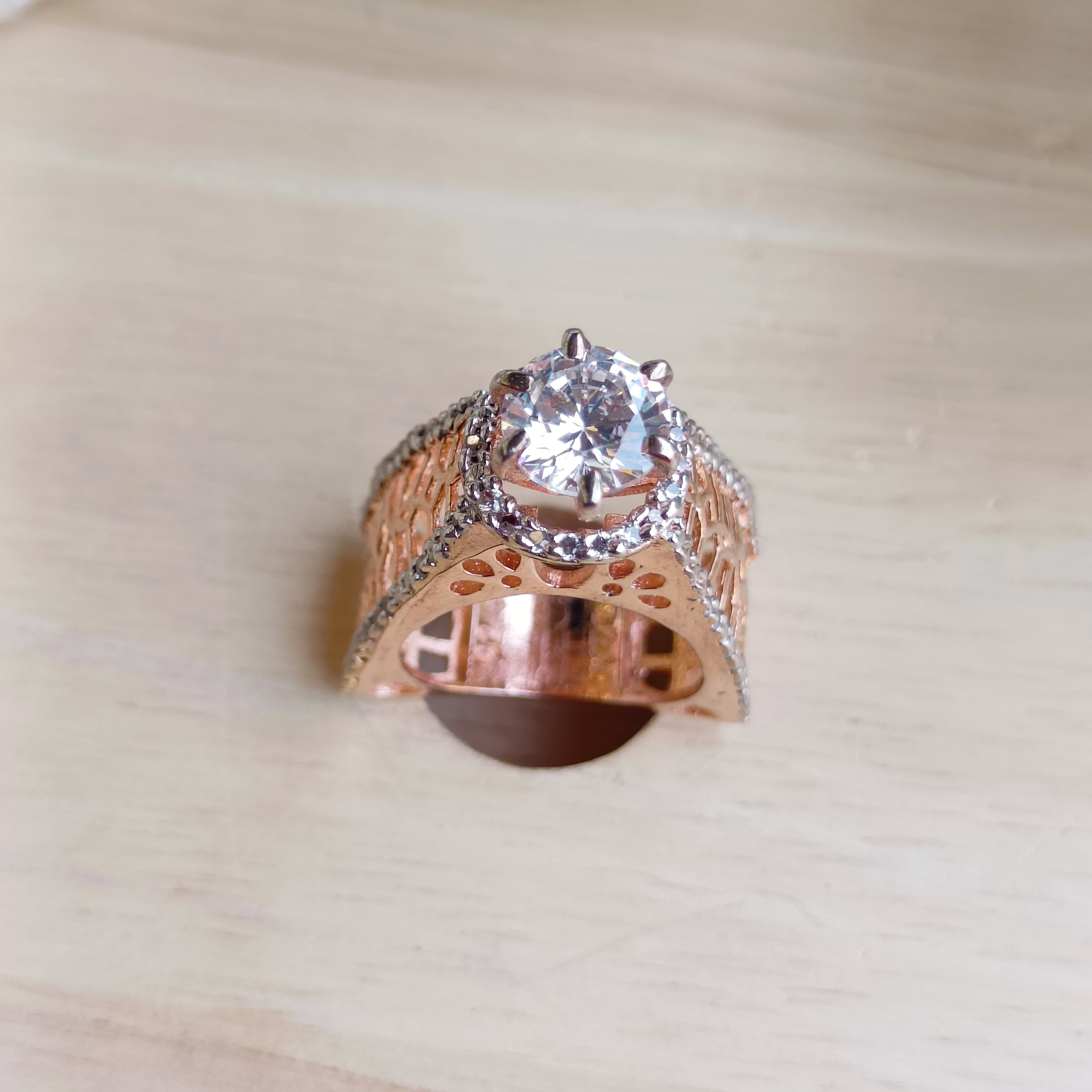 VS Sterling Silver Cocktail Ring 099