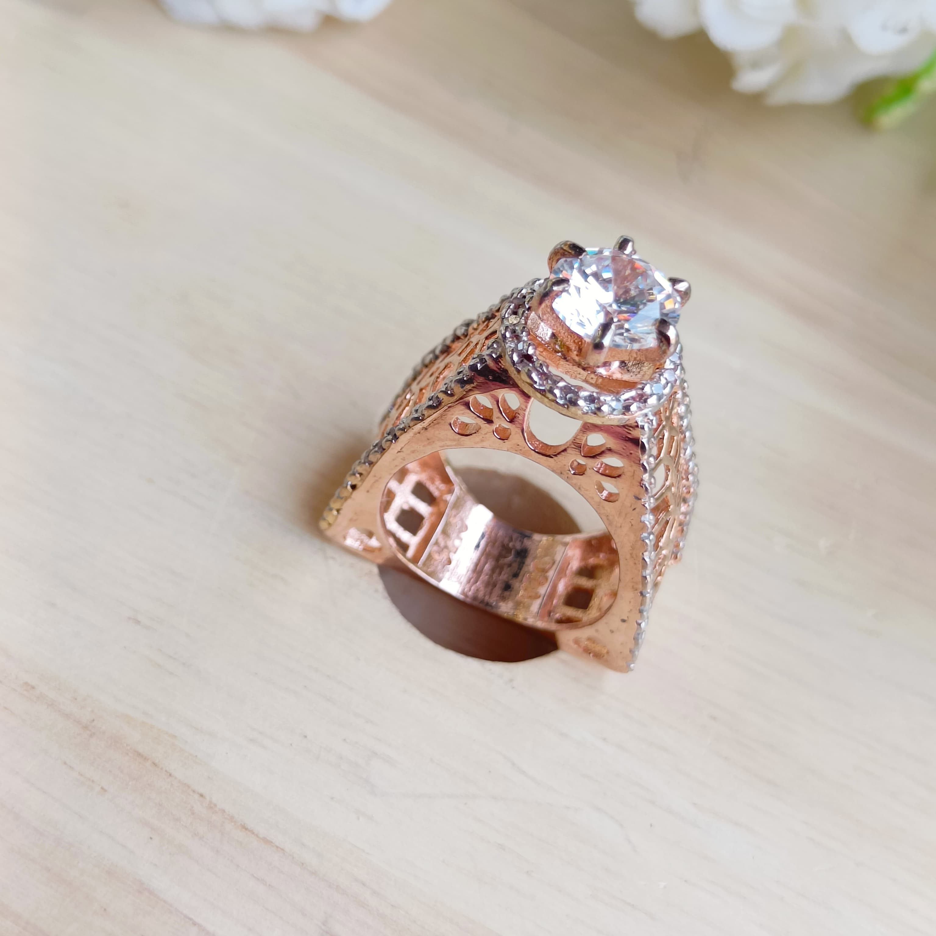 VS Sterling Silver Cocktail Ring 099