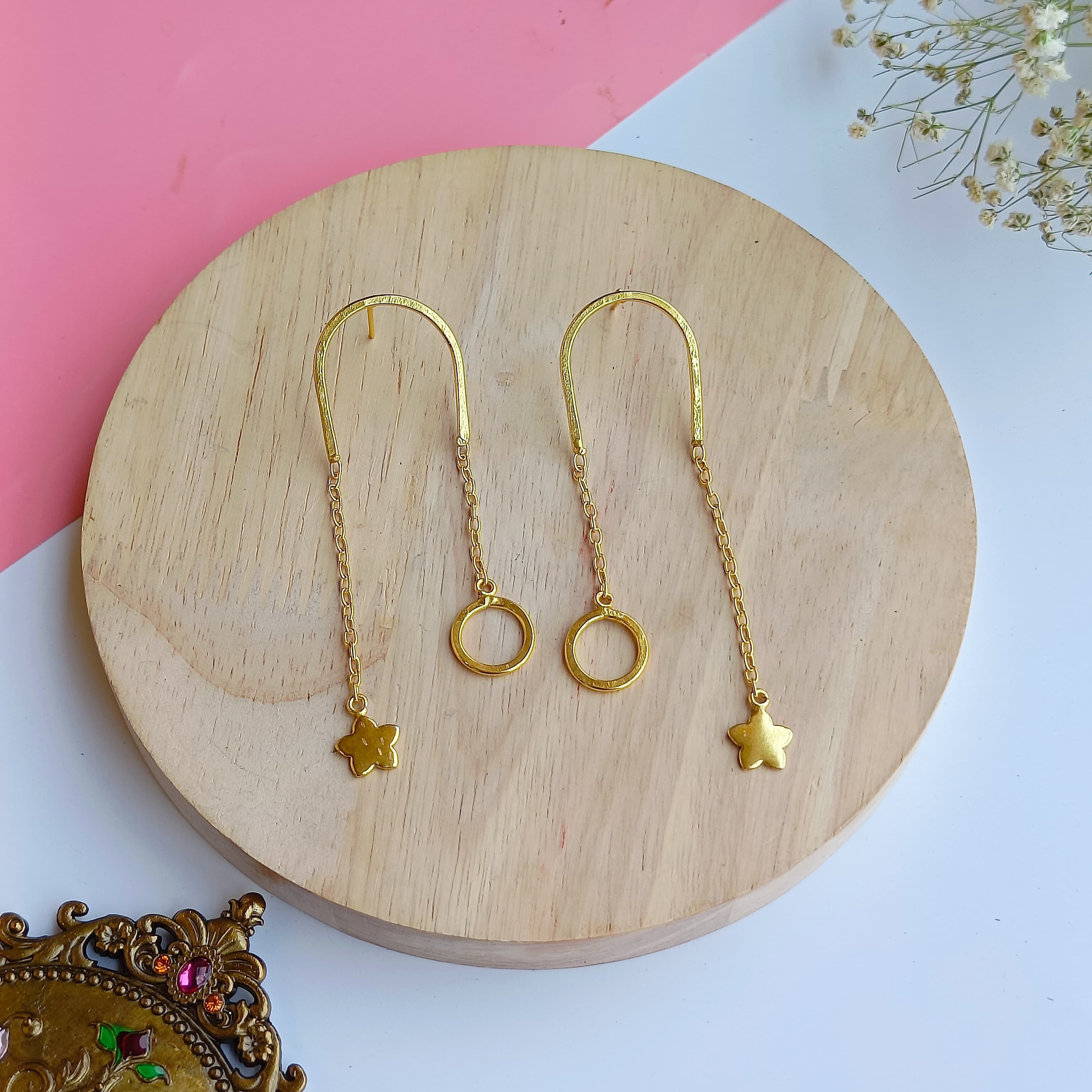 Layla Chandni Gold Earrings