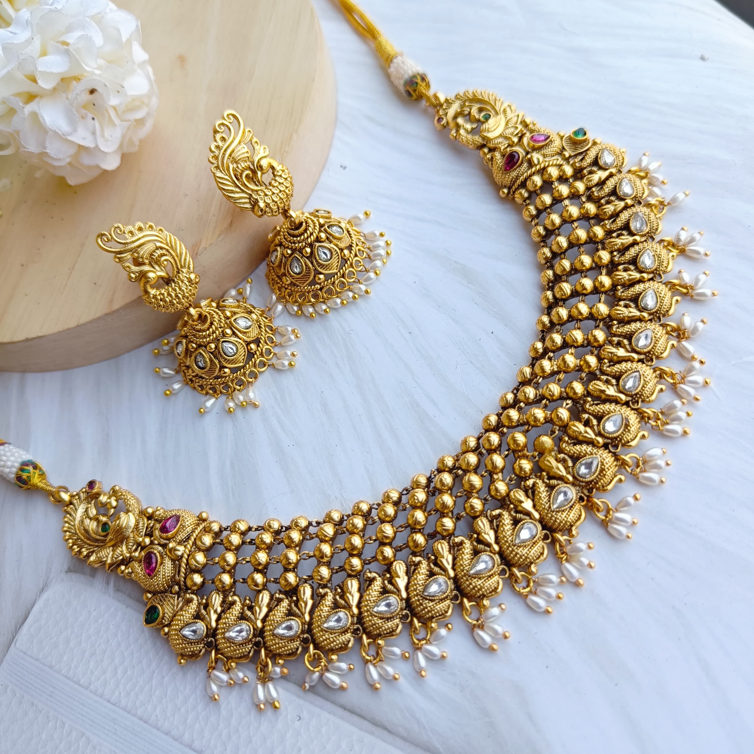 Nayaab Sania Neckpiece