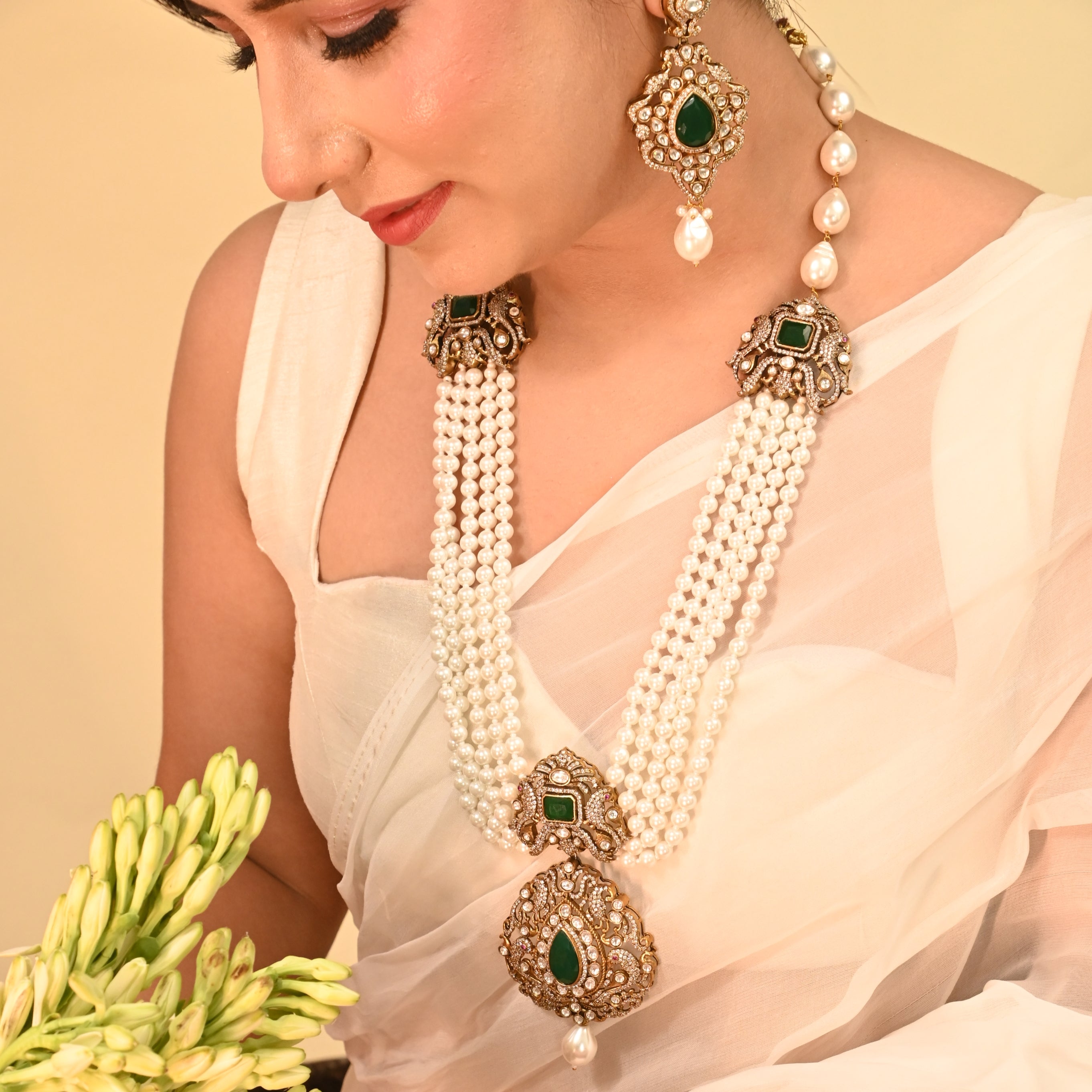 Nayaab Ranisa Long Neckpiece