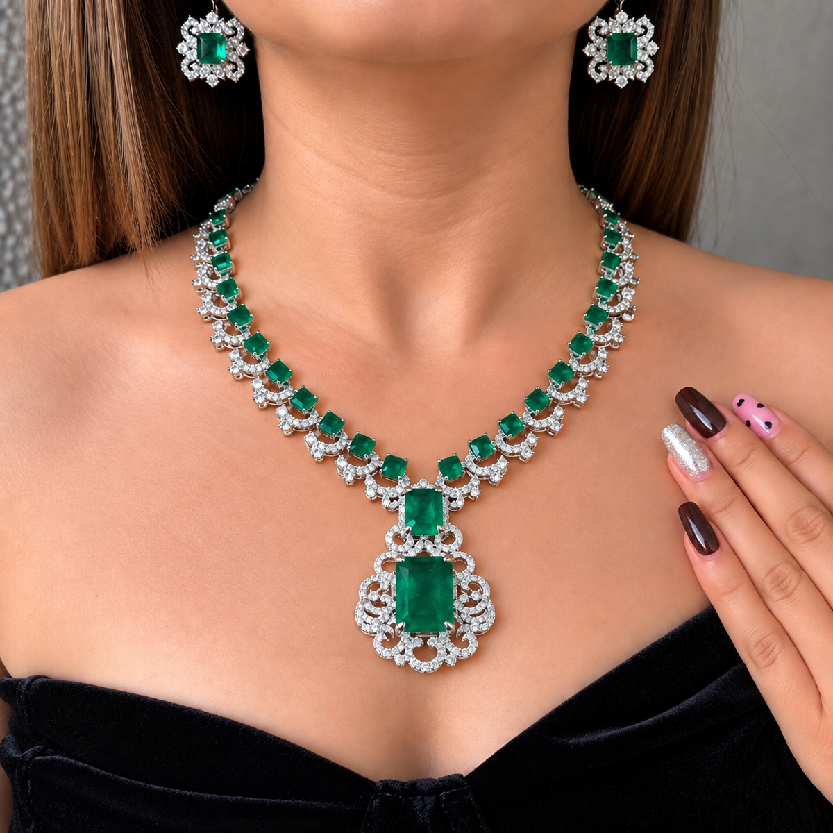 Ad neeta Ambani neckpiece
