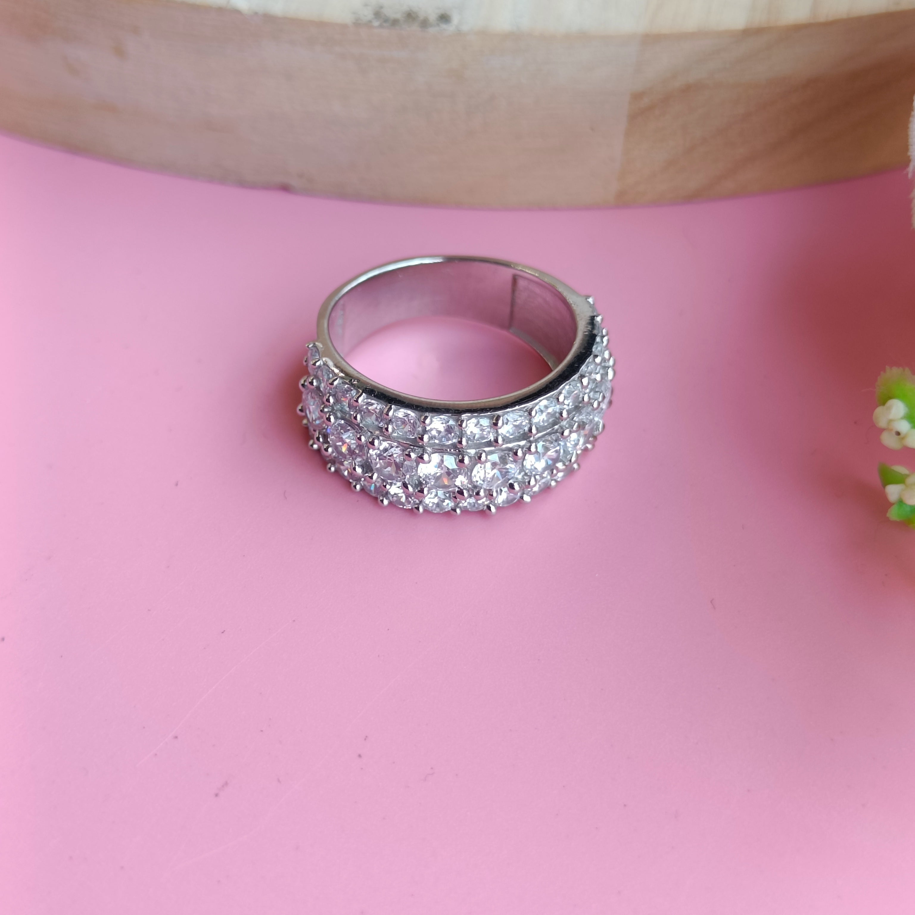 VS Sterling Silver Cocktail Ring 082