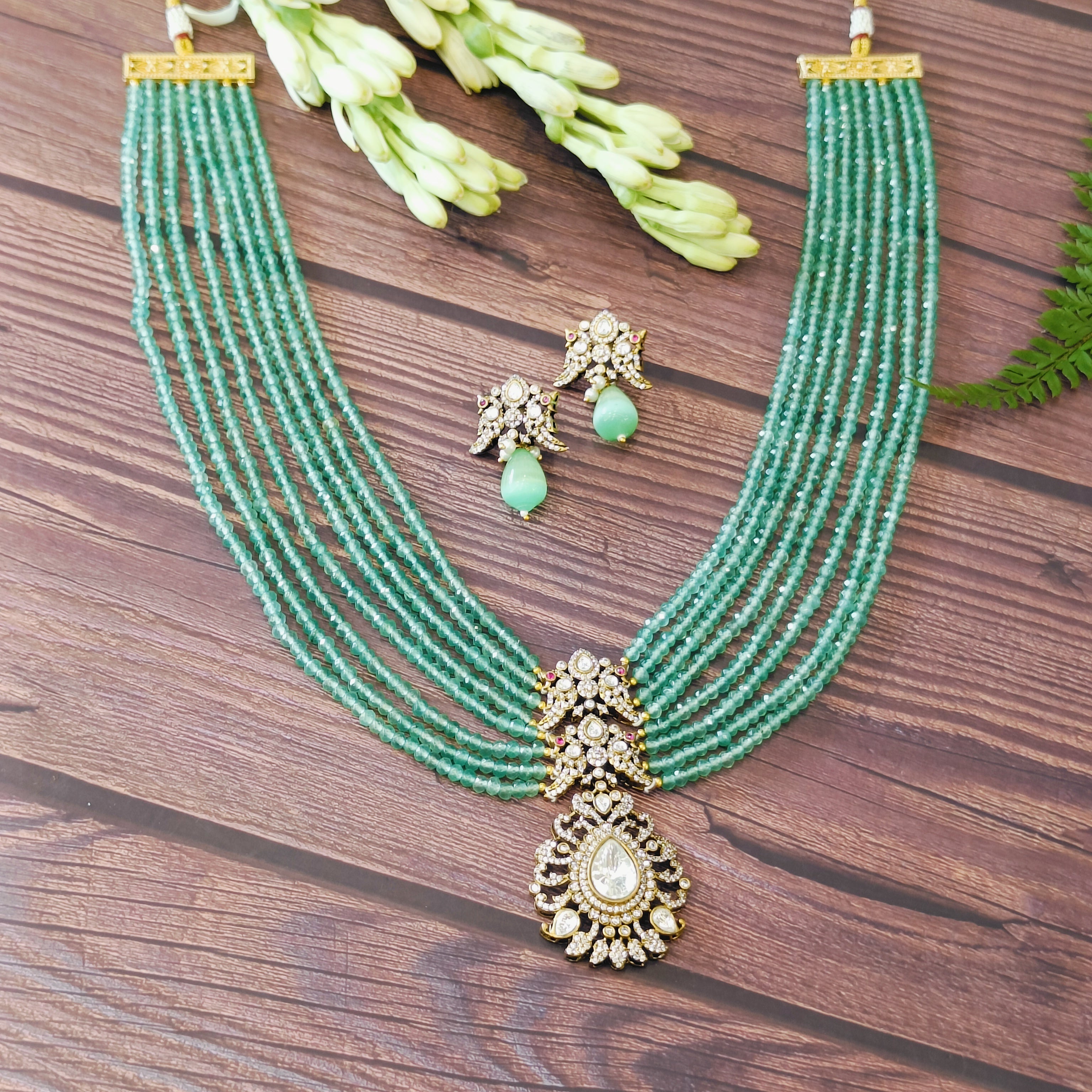 Nayaab Alisha Long Neckpiece