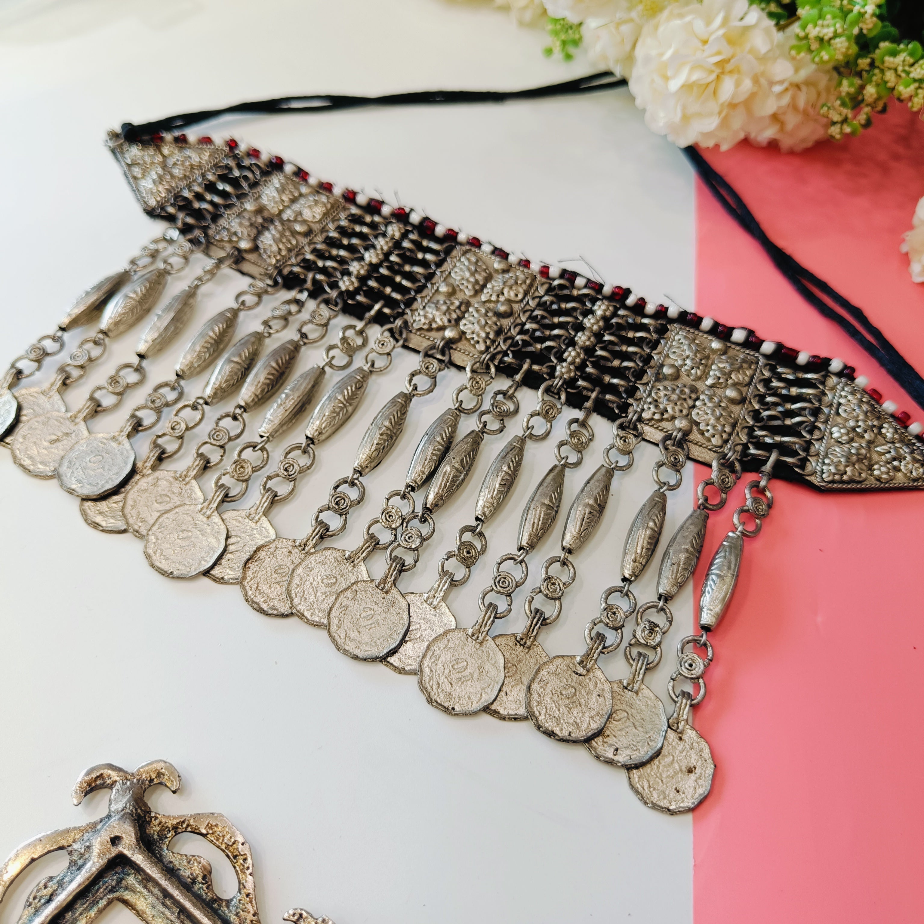 Inara Sarupa choker