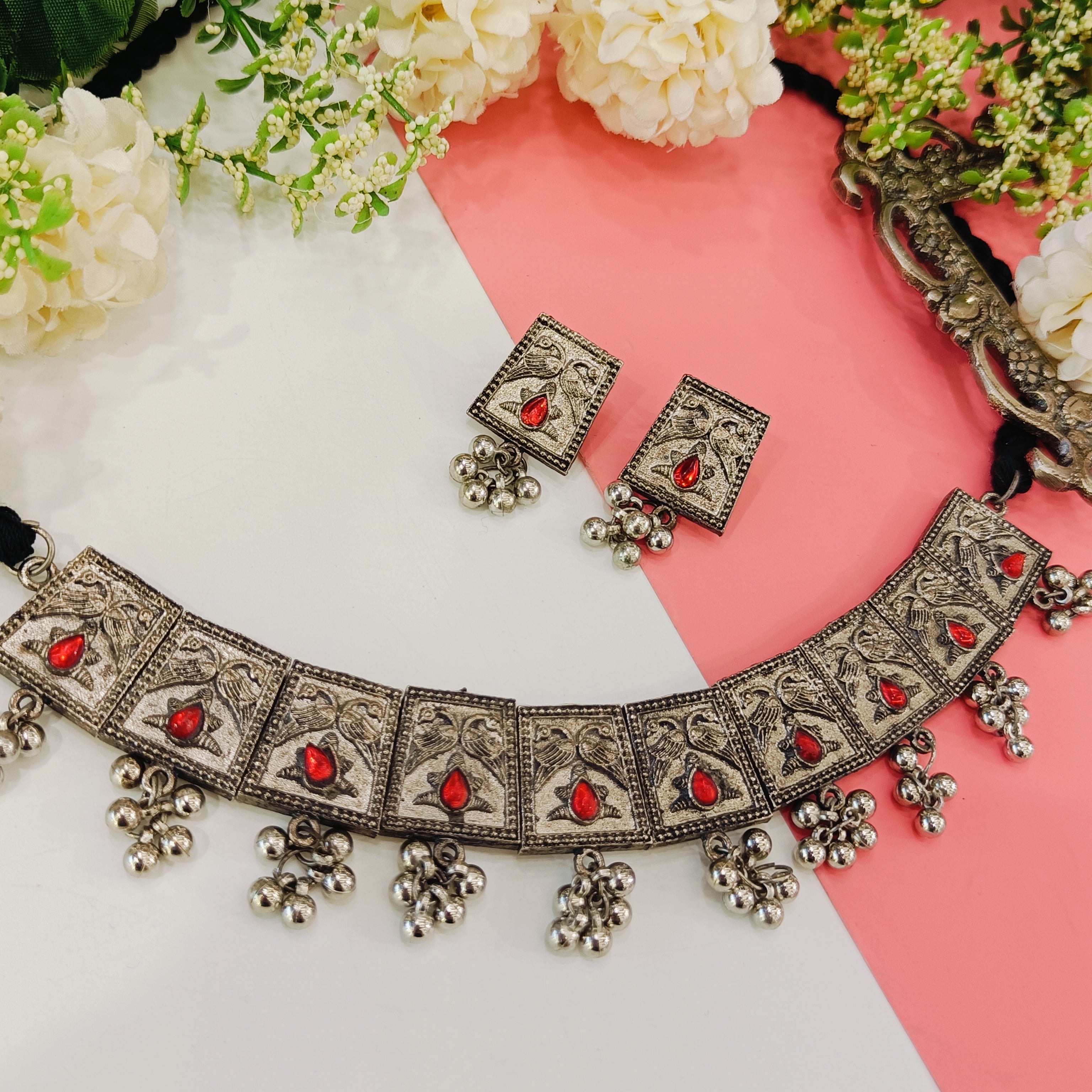 Inara Rachi choker