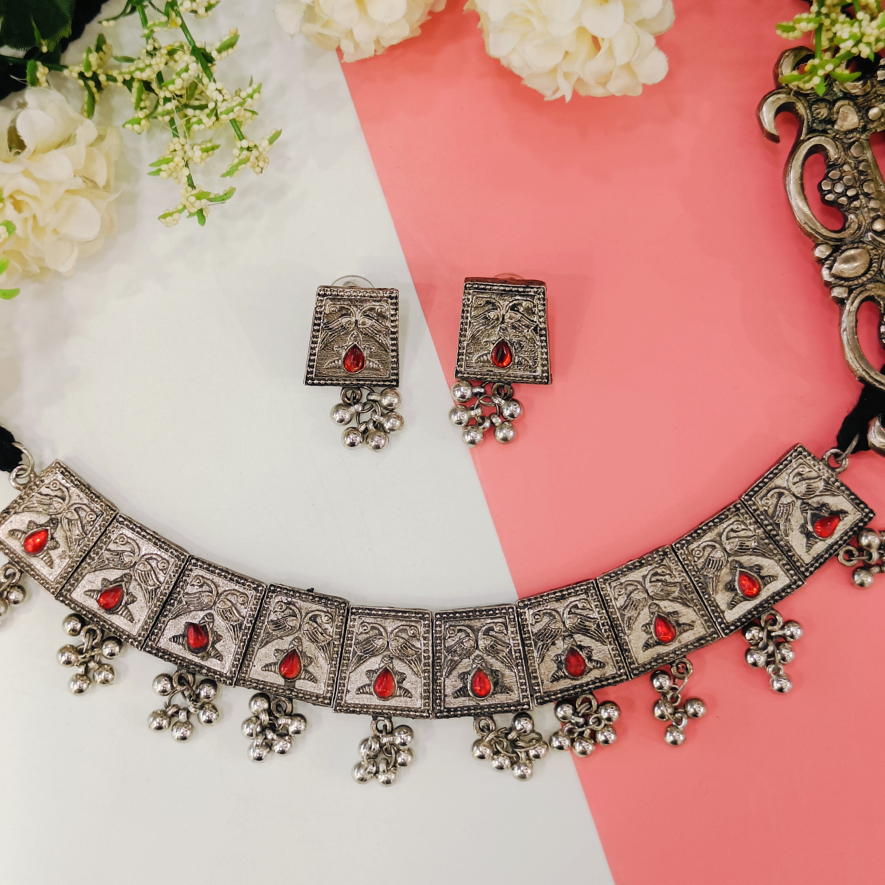 Inara Rachi choker