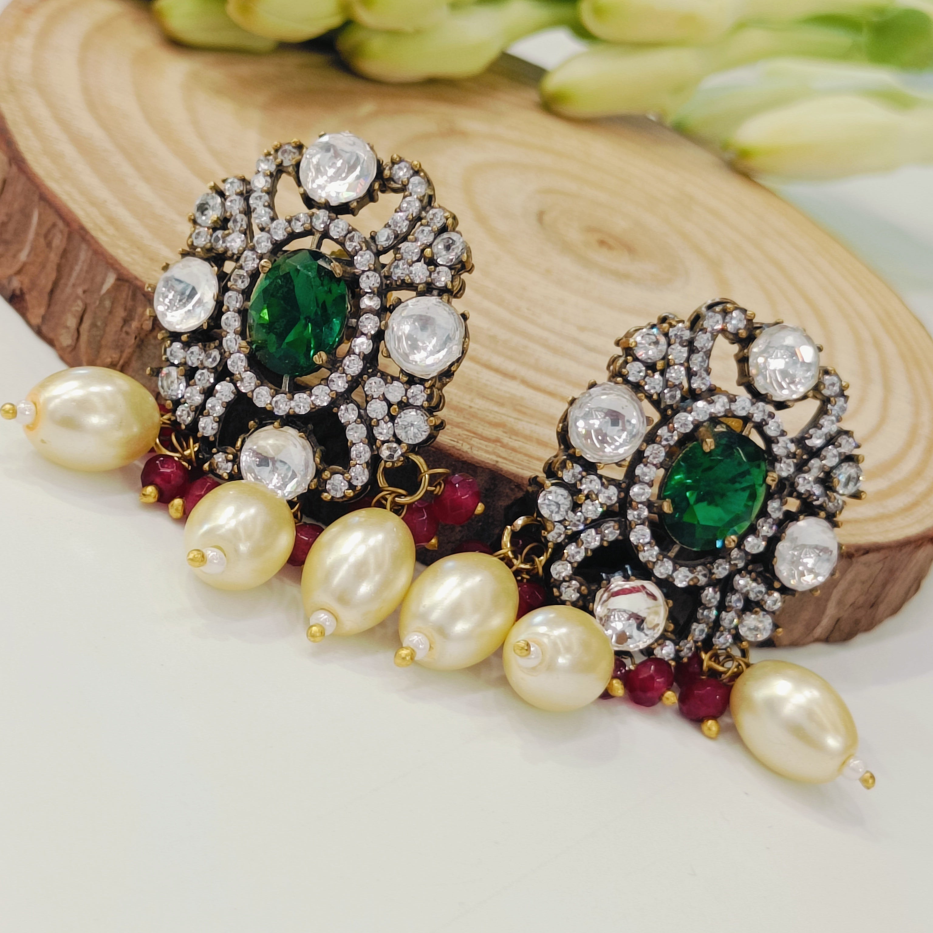 Nayaab Soni earrings