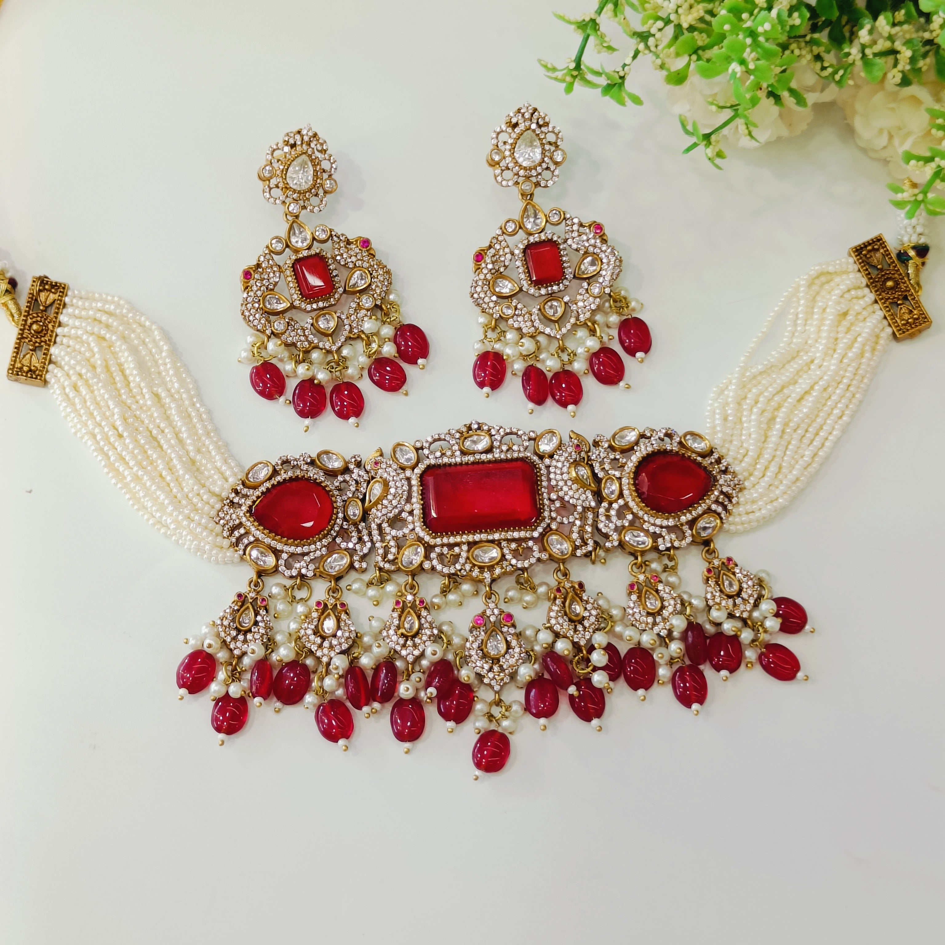 Nayaab Aarna Polki Choker