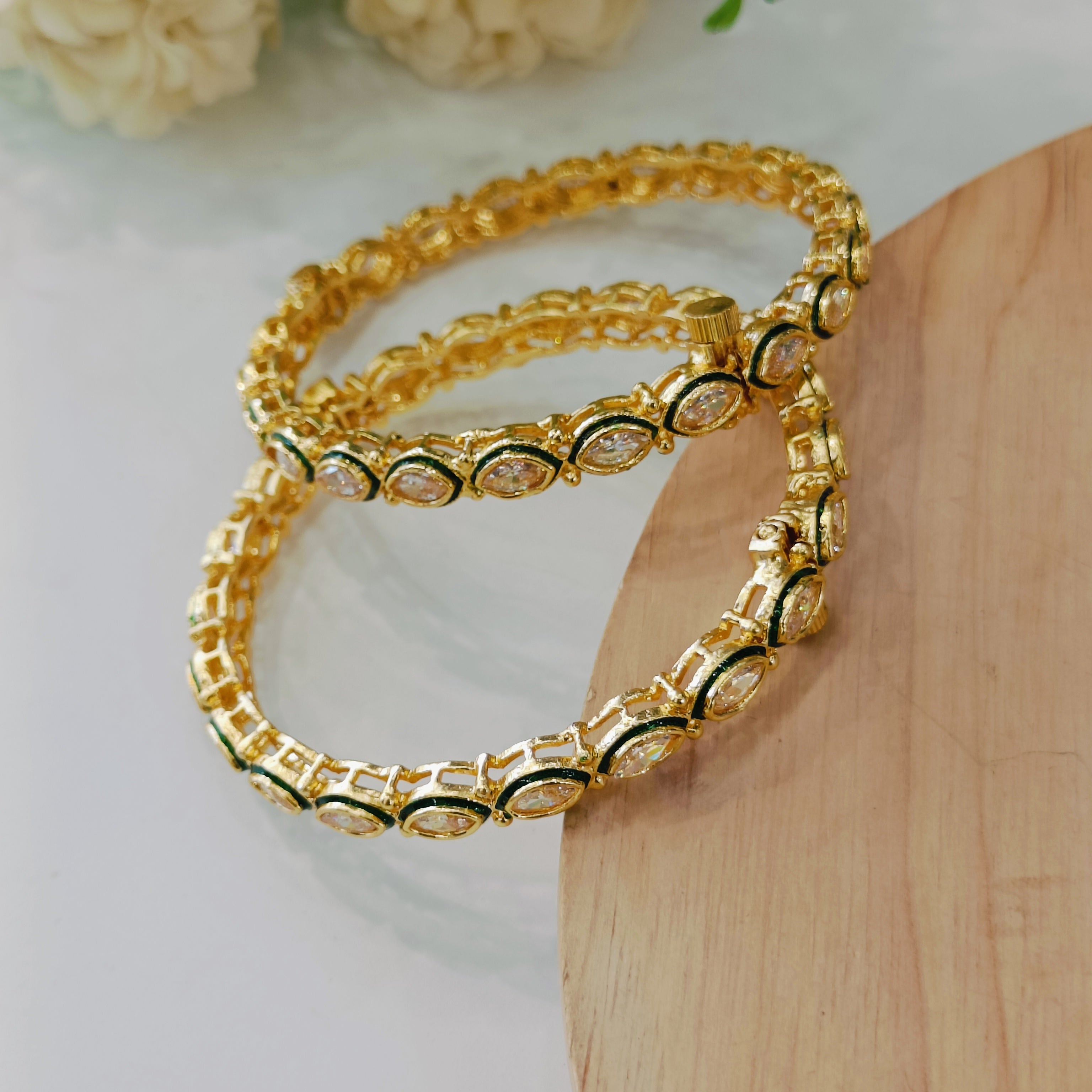 Nayaab Subi Bangle