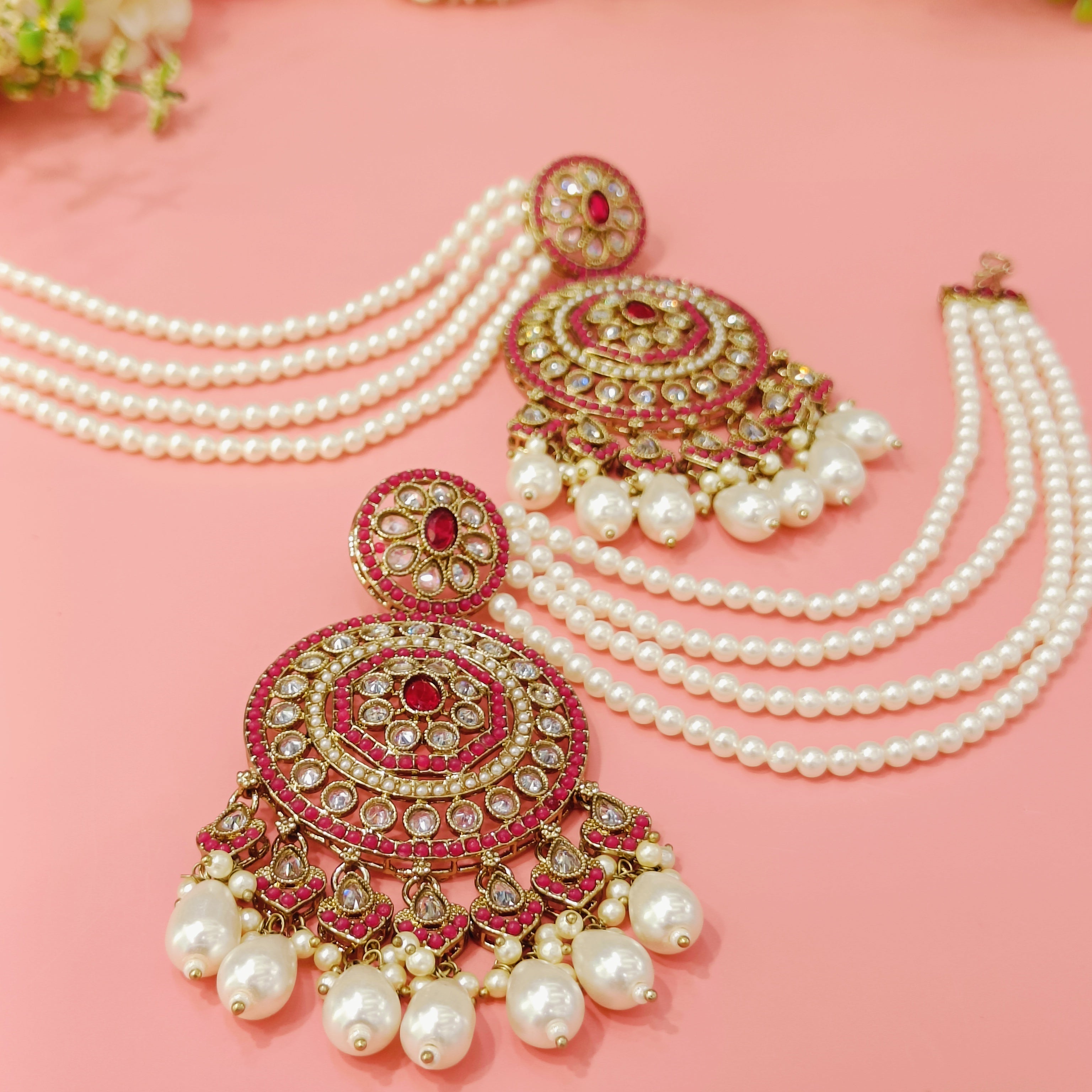 Nayaab Aliya Earrings With Mang Tikka