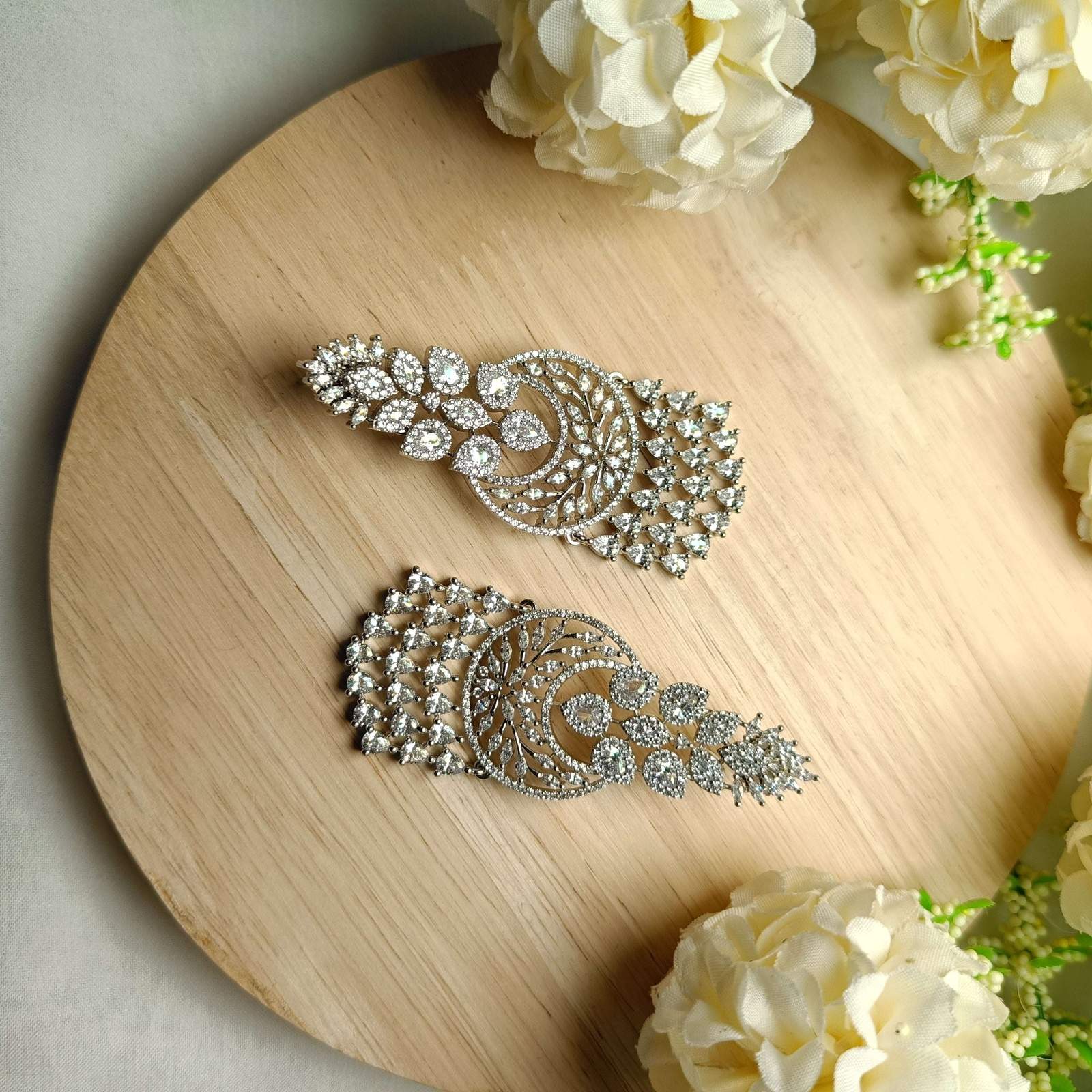 Ad Anaysha earrings Velvet box by Shweta