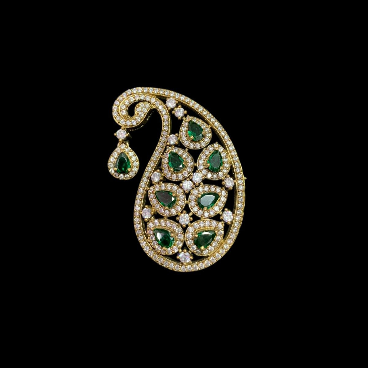 Ad Nora broach