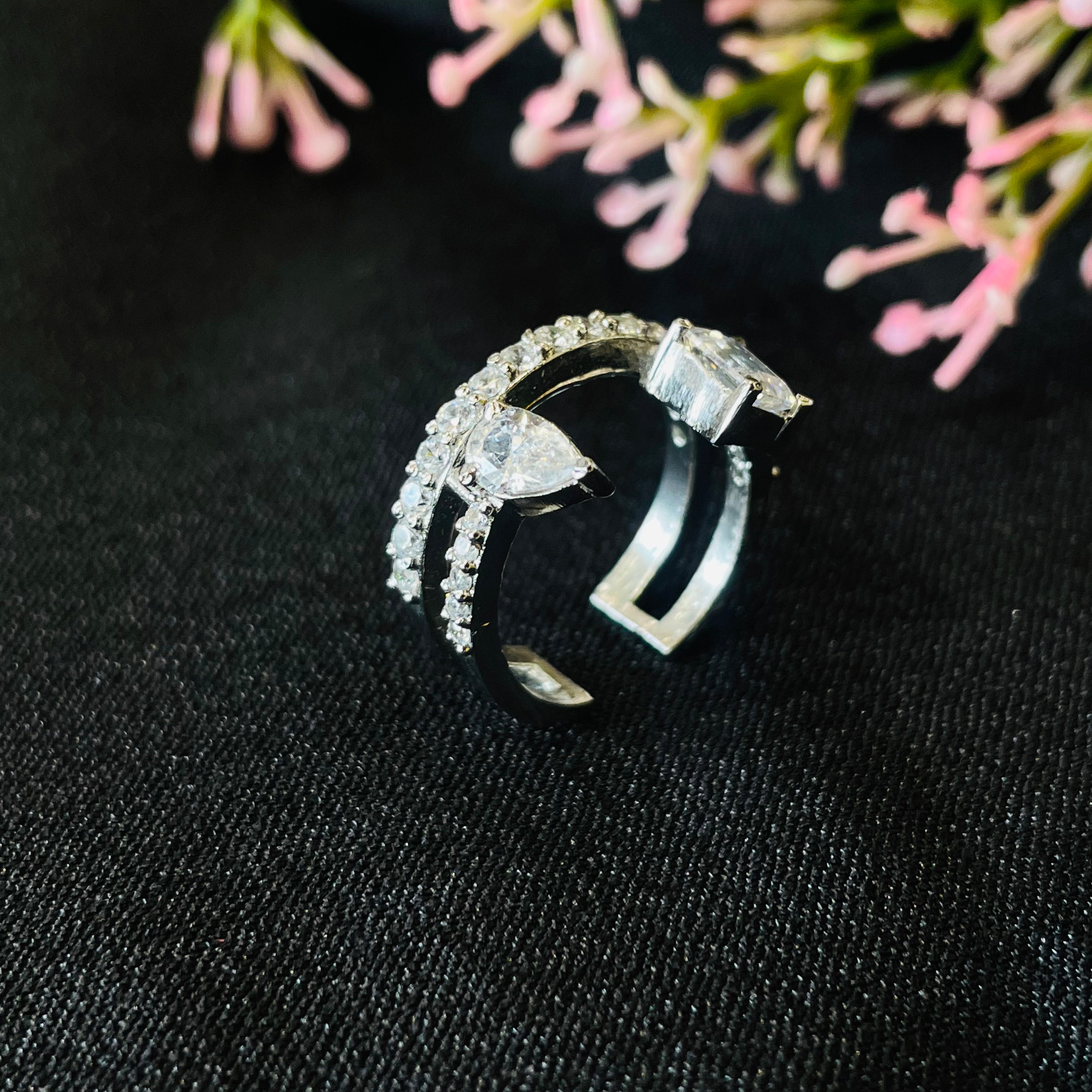 Ad naomi ring