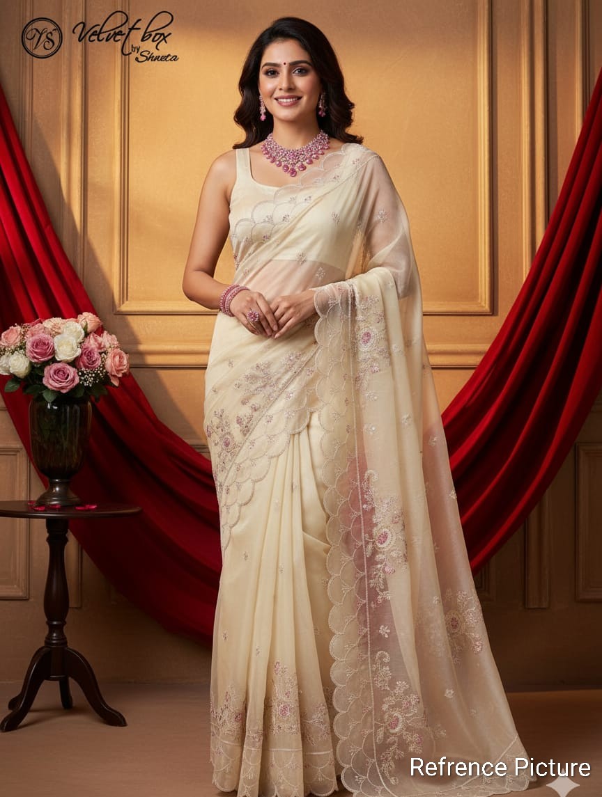 Inaya saree