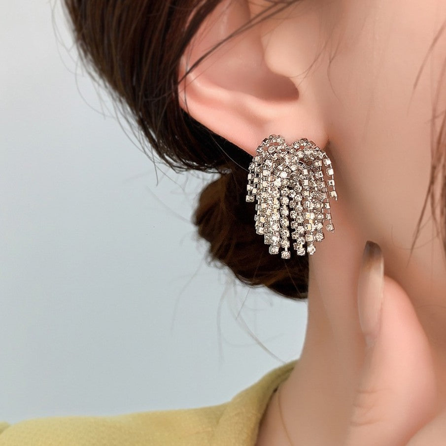 layla dolly earring