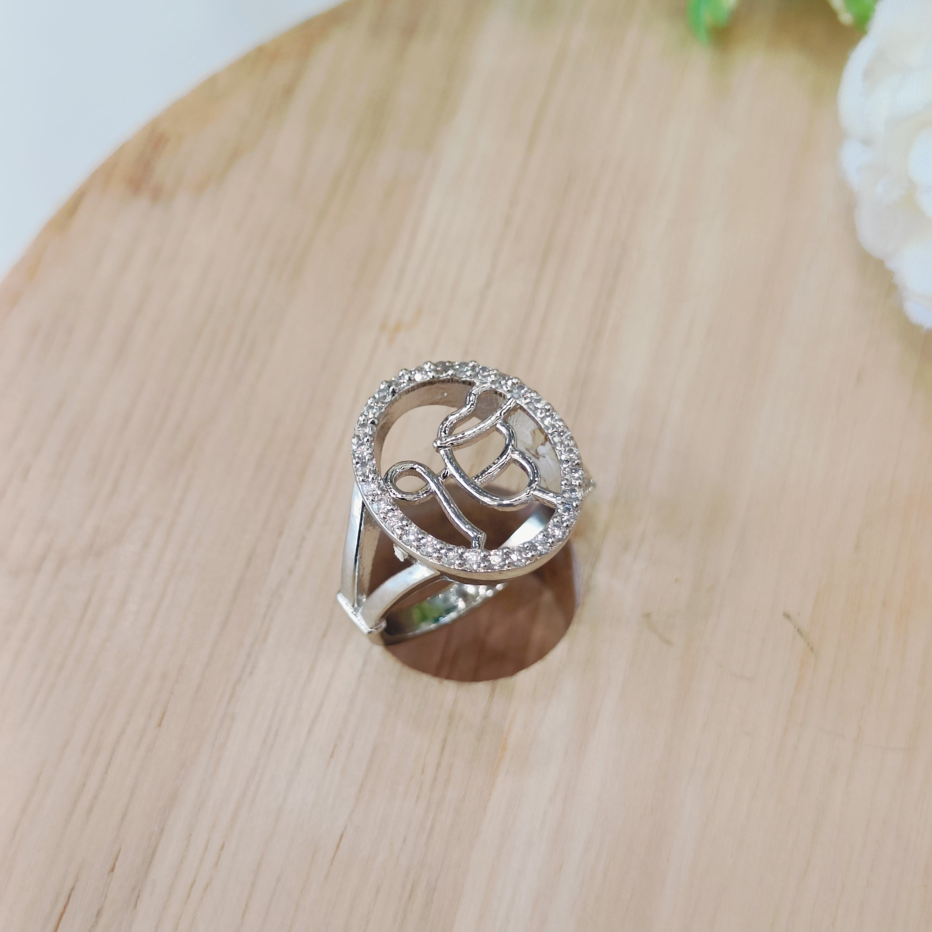 Vs sterling silver cocktail ring 175