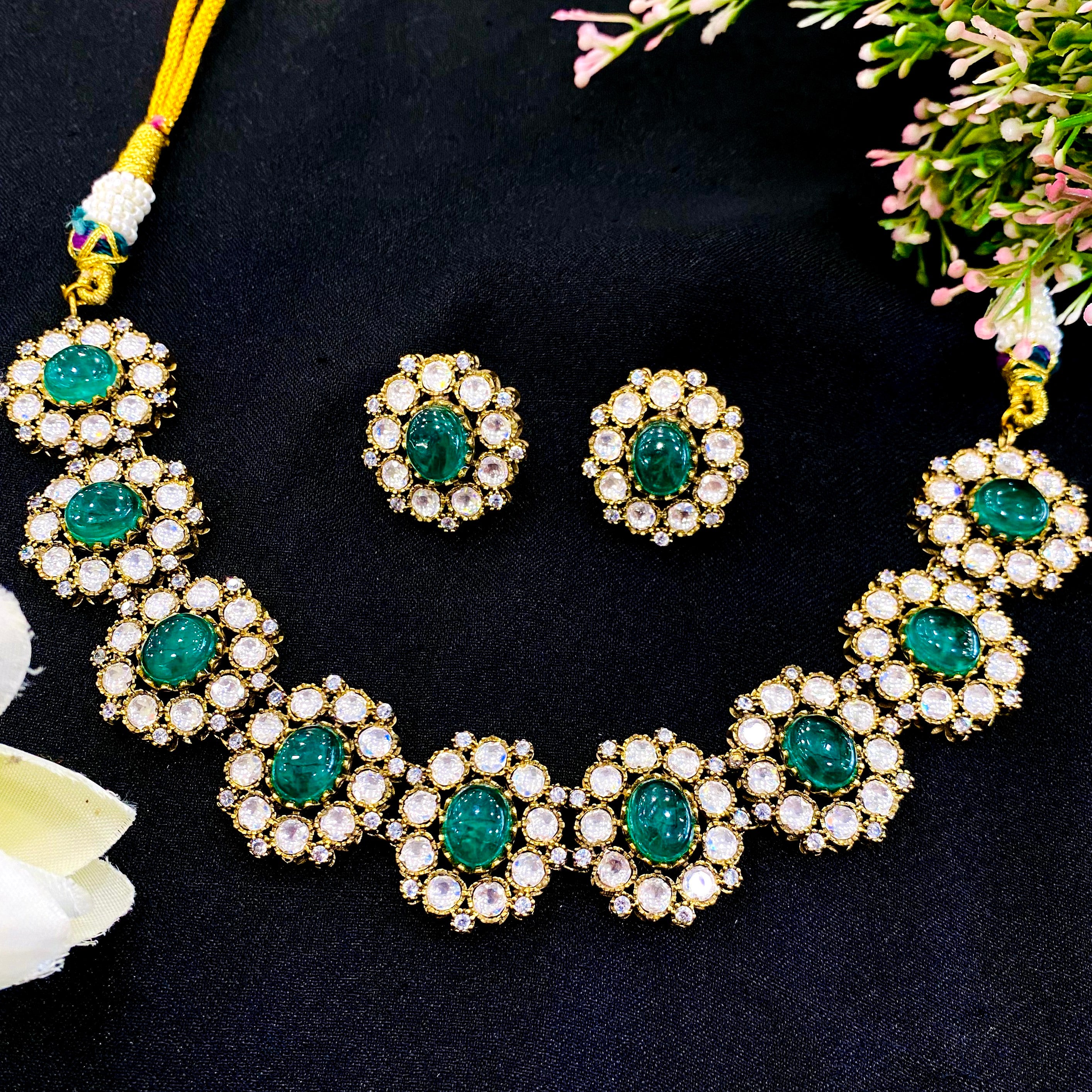 Nayaab Anju Neckpiece