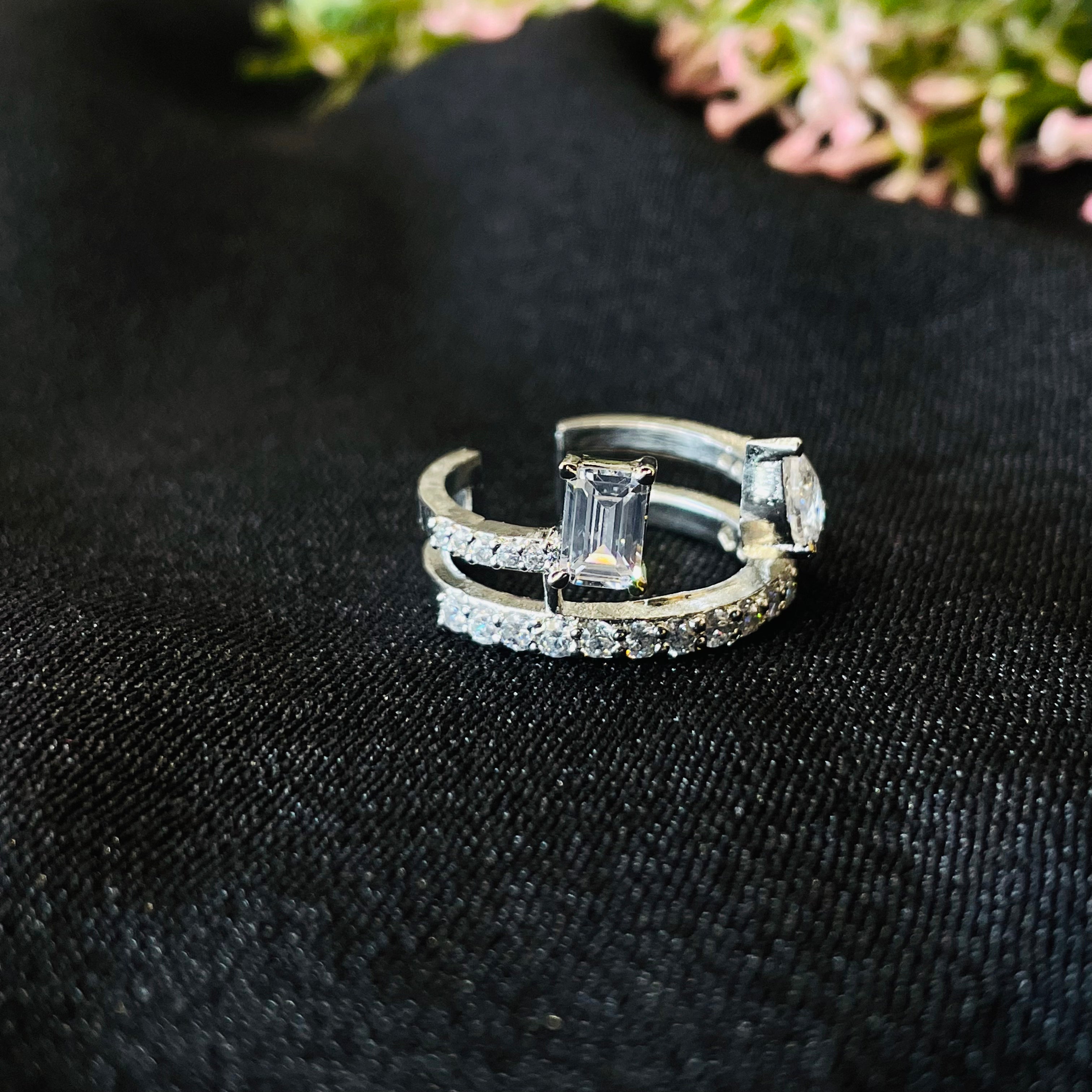Ad naomi ring