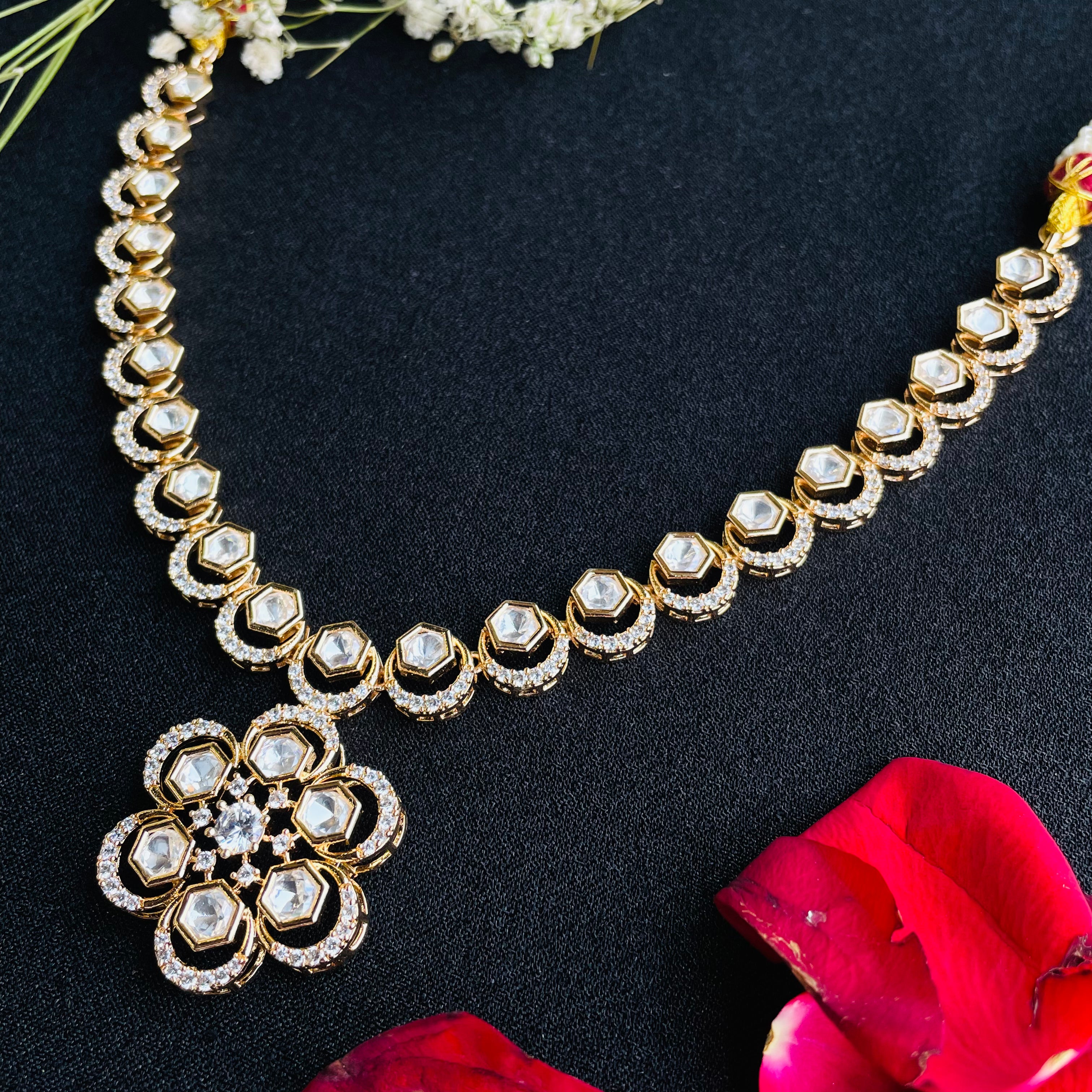 Nayaab barkha Polki Neckpiece