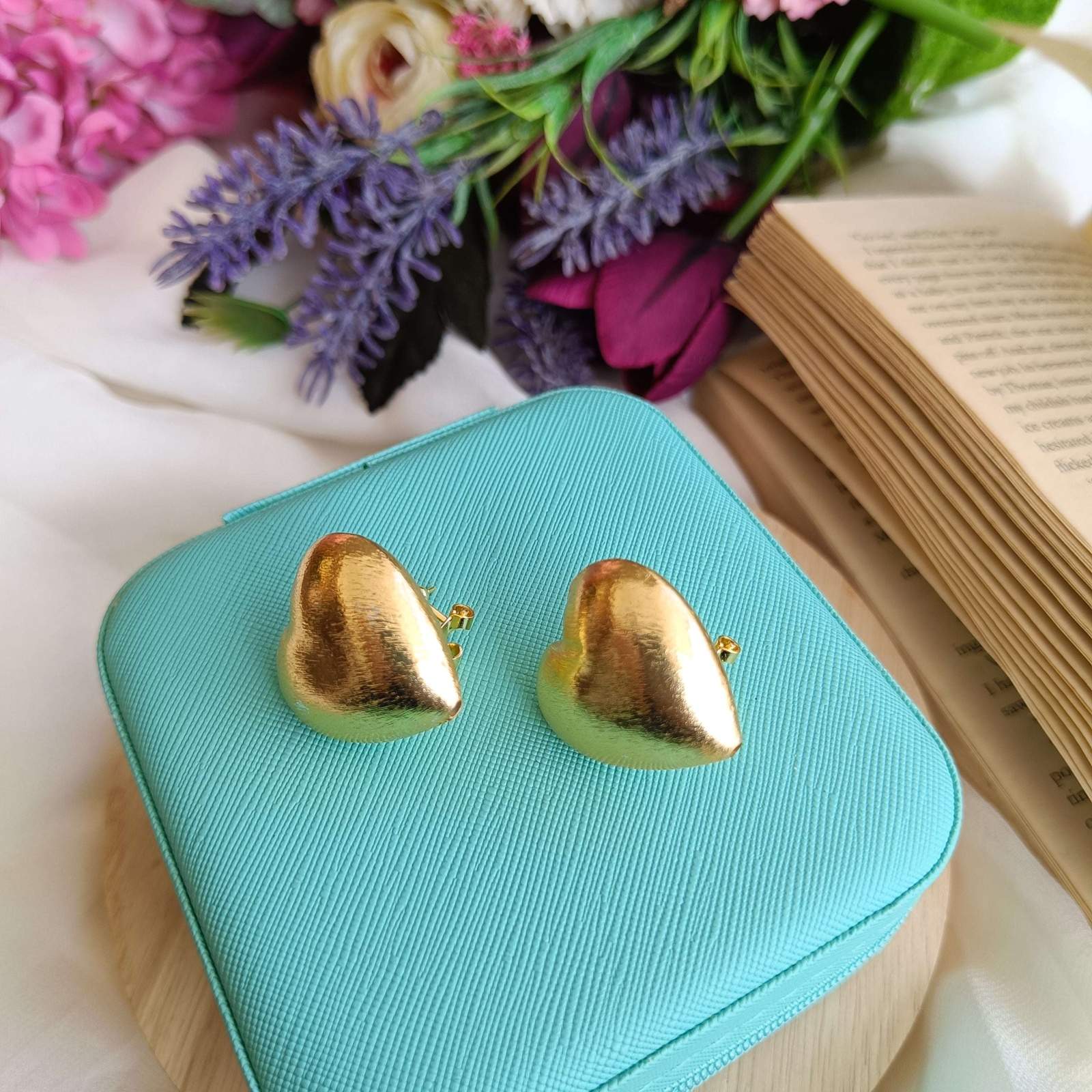 Layla heart earrings Velvet box by Shweta
