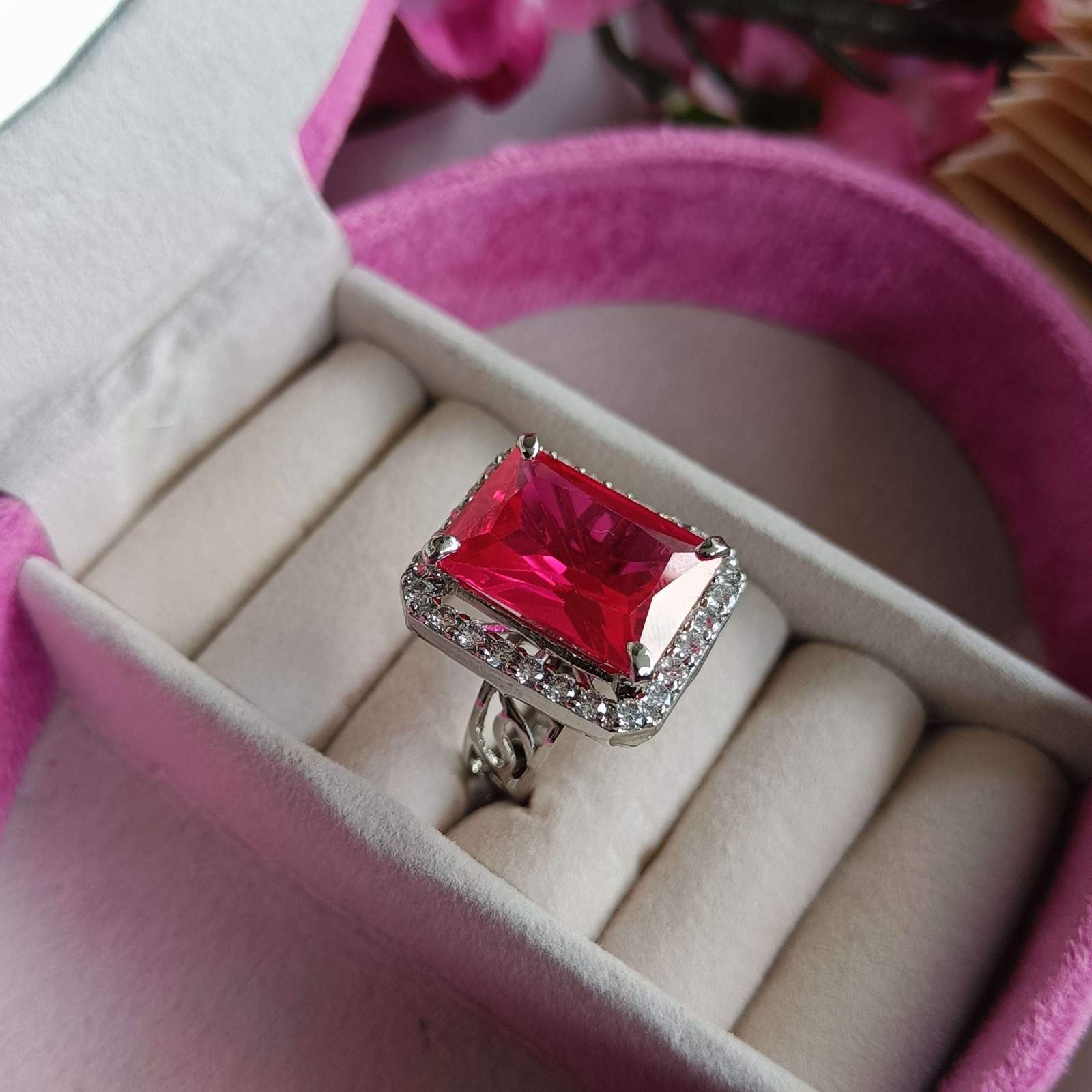 Vs sterling silver cocktail ring 090